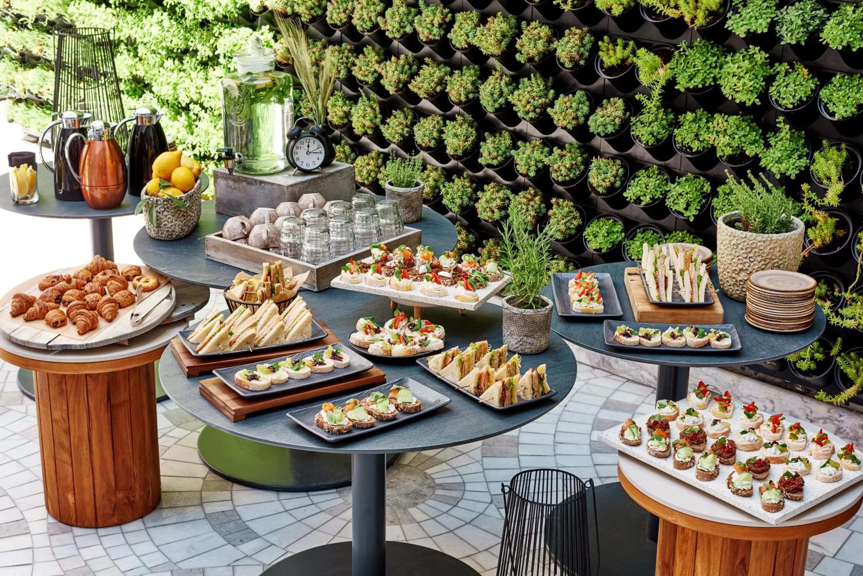 Food and drinks in Radisson Hotel City Centre Odesa