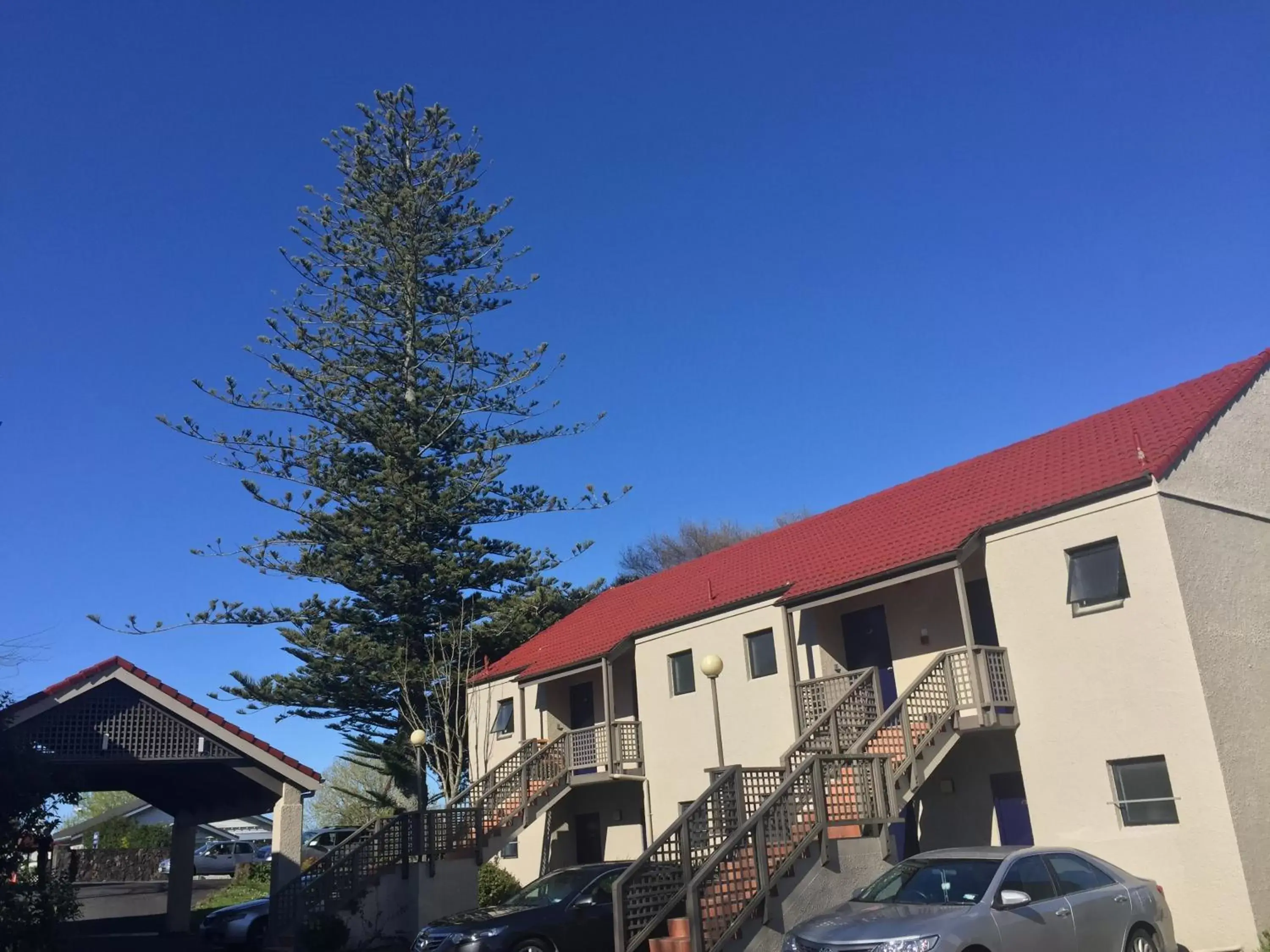 Property Building in Royal Park Lodge