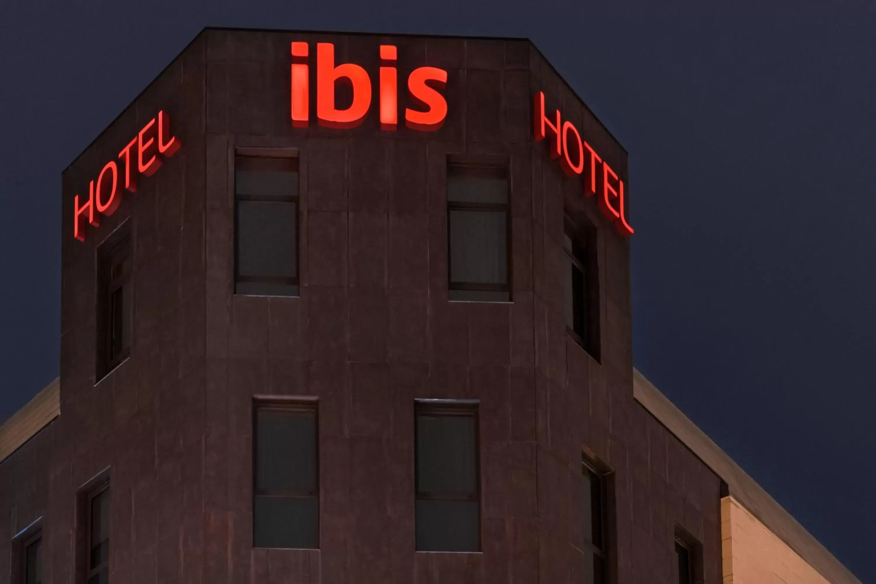 Nearby landmark, Property Building in Ibis Bilbao Centro