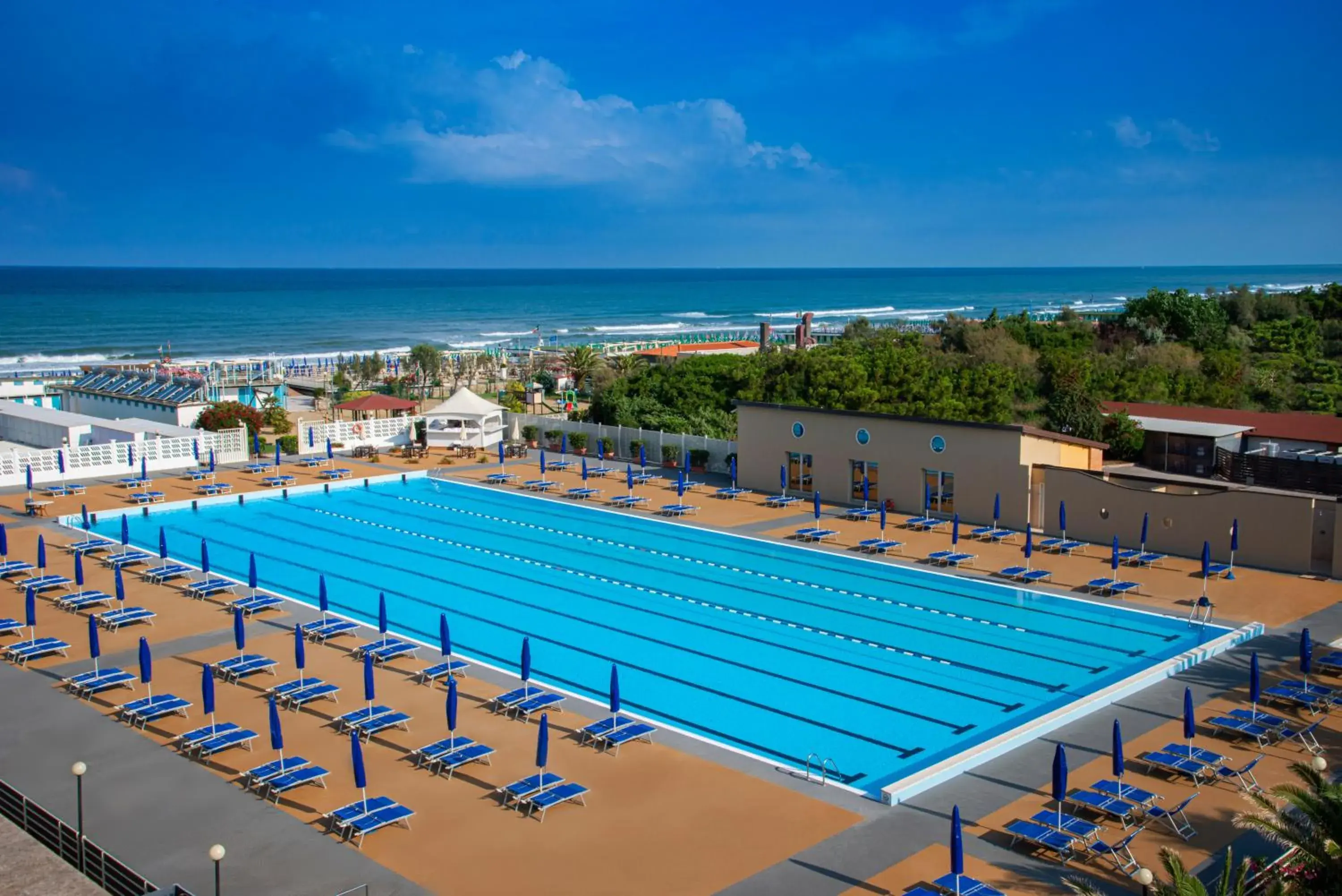 Swimming pool, Pool View in Grand Hotel Continental