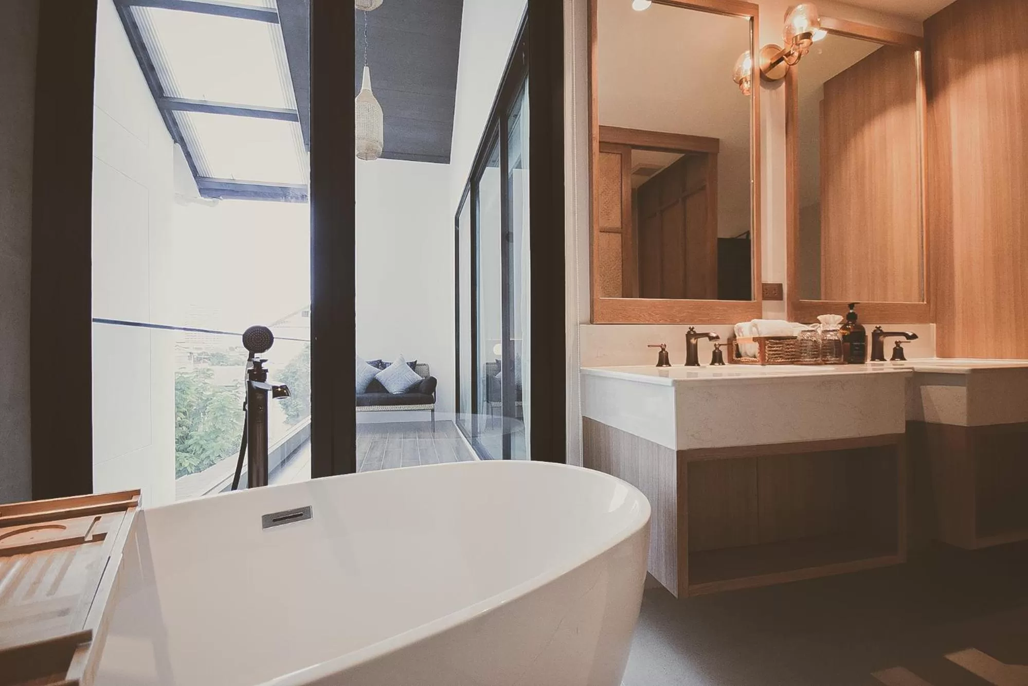 Hot Tub in THEE Vijit Lanna by TH District