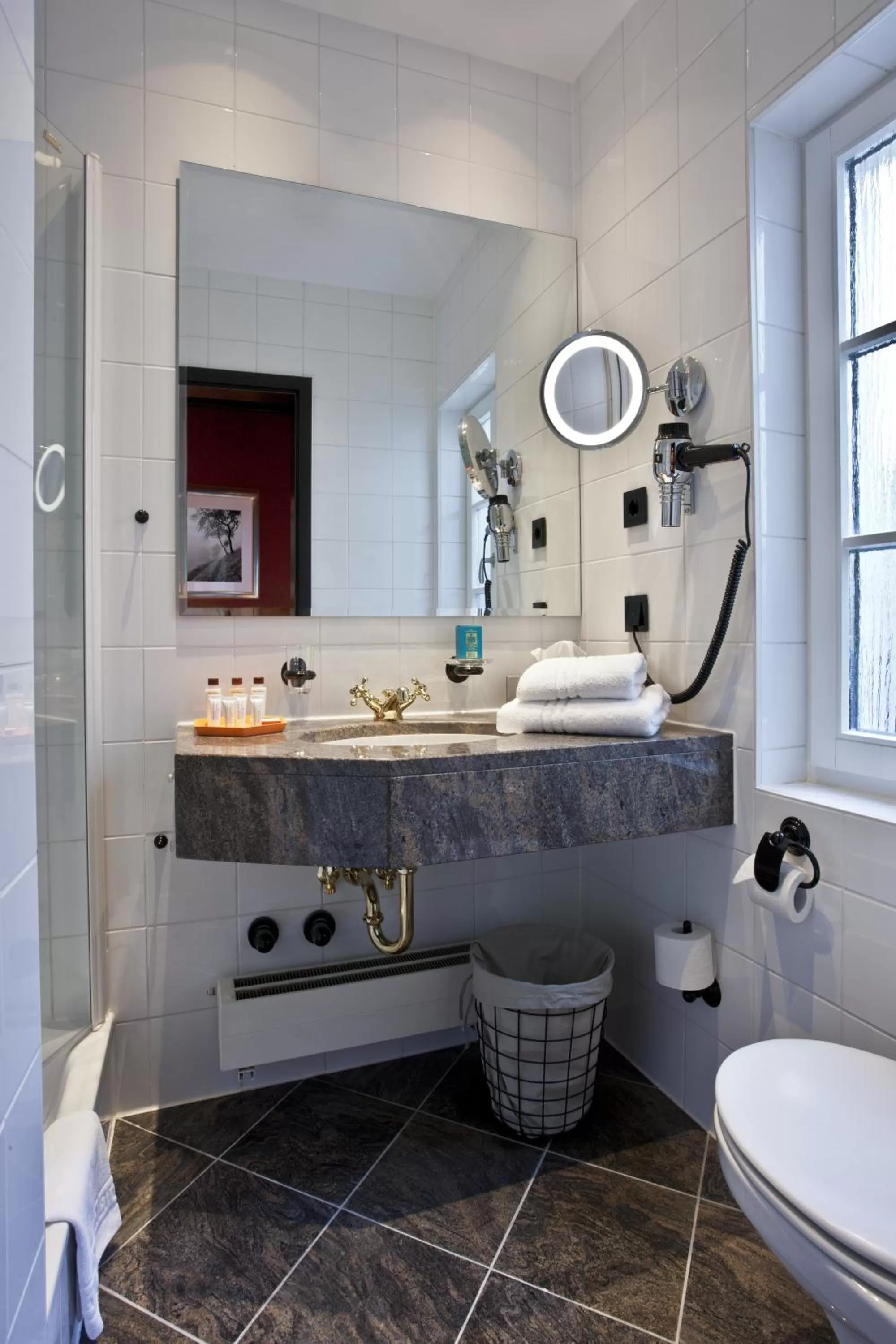 Bathroom in Hotel Scholl