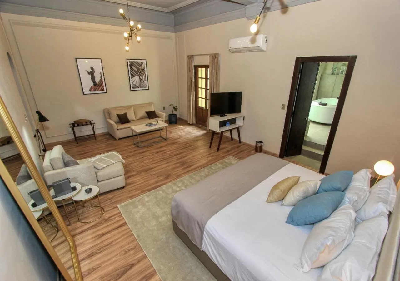 Coffee/tea facilities, Bed in Casa Florencia Hotel Boutique