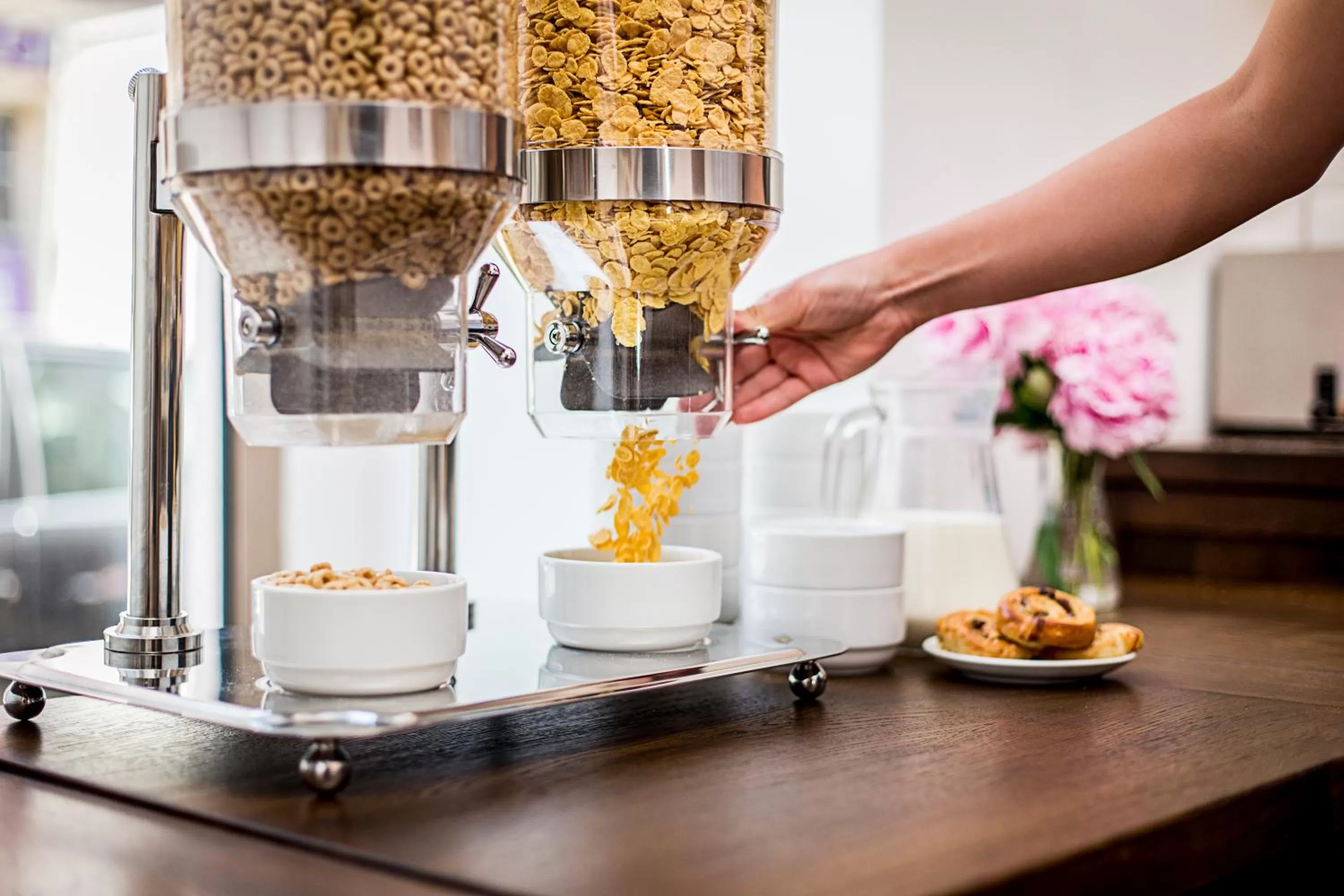 Buffet breakfast in Abella Suites & Apartments by Artery Hotels