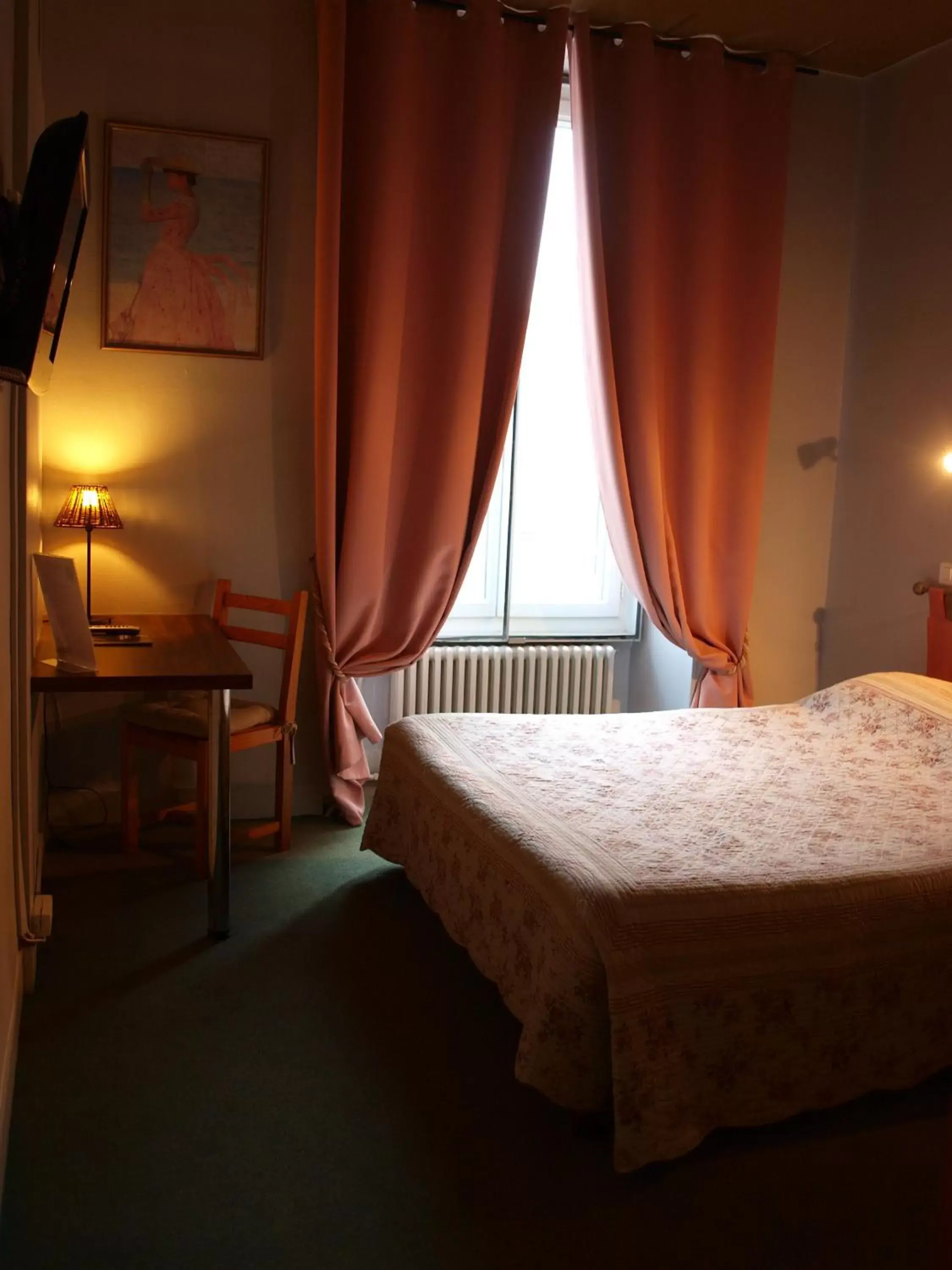 Photo of the whole room, Bed in Hôtel Adour