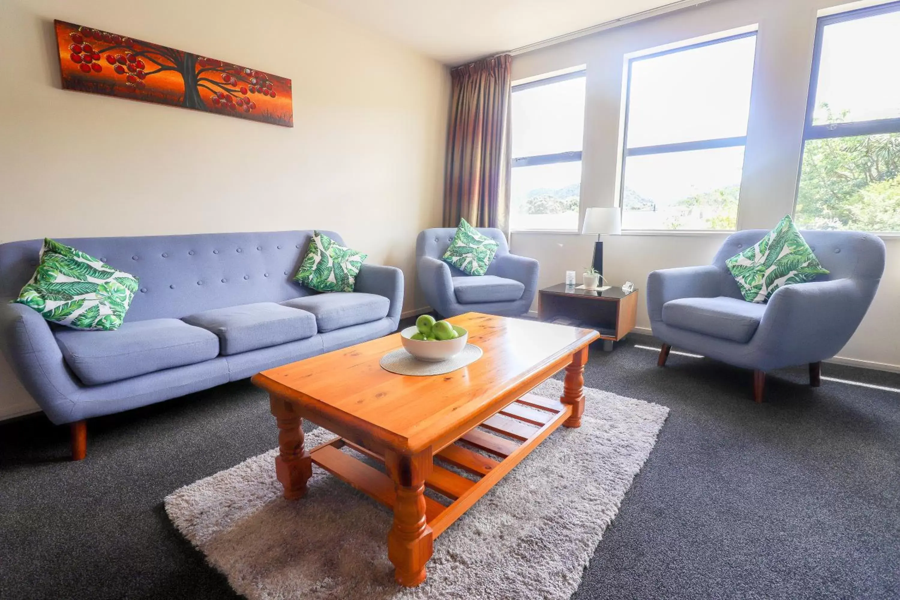 Living room, Seating Area in Coleraine Suites & Apartments