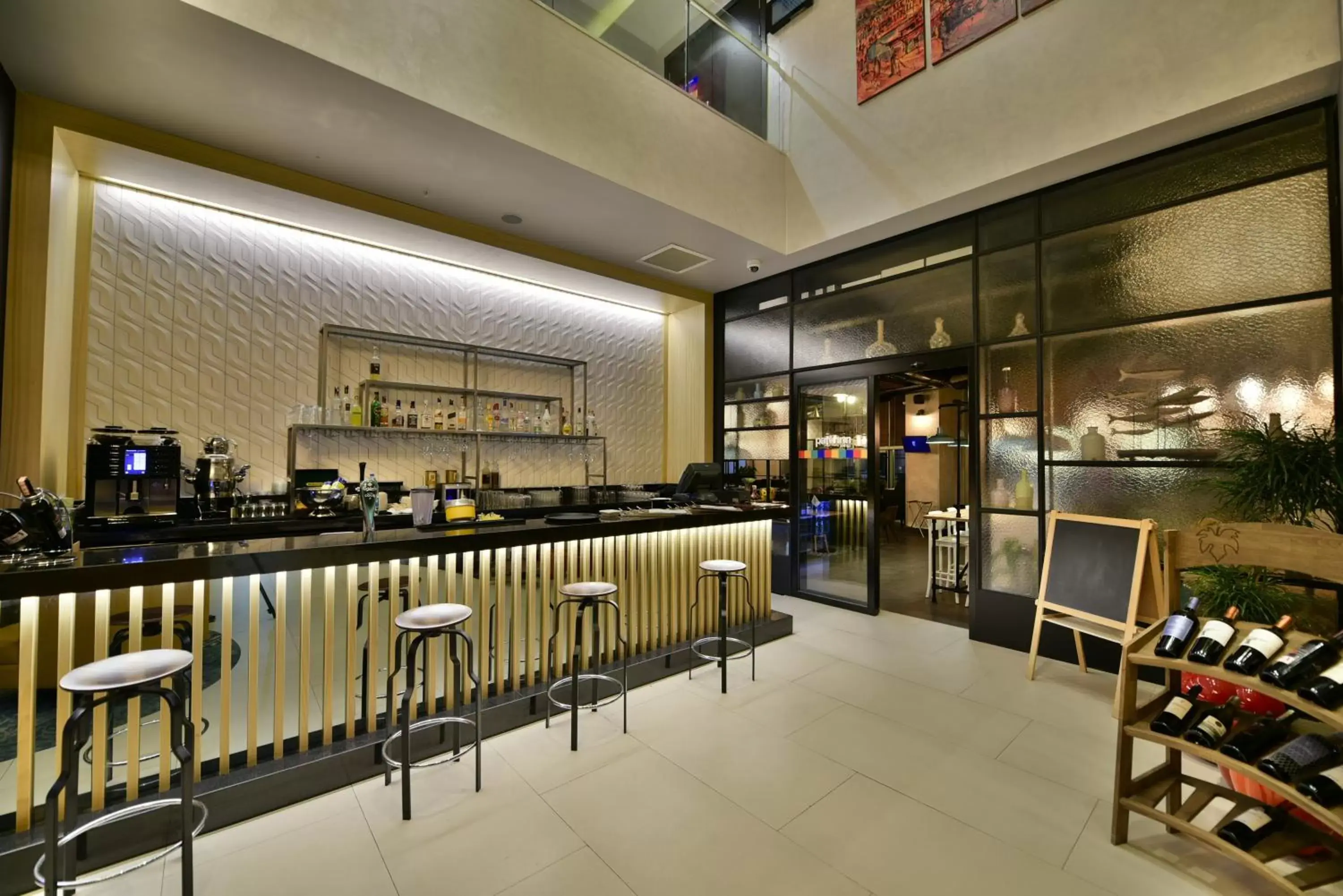 Restaurant/Places to Eat in Park Inn By Radisson Istanbul Ataturk Airport