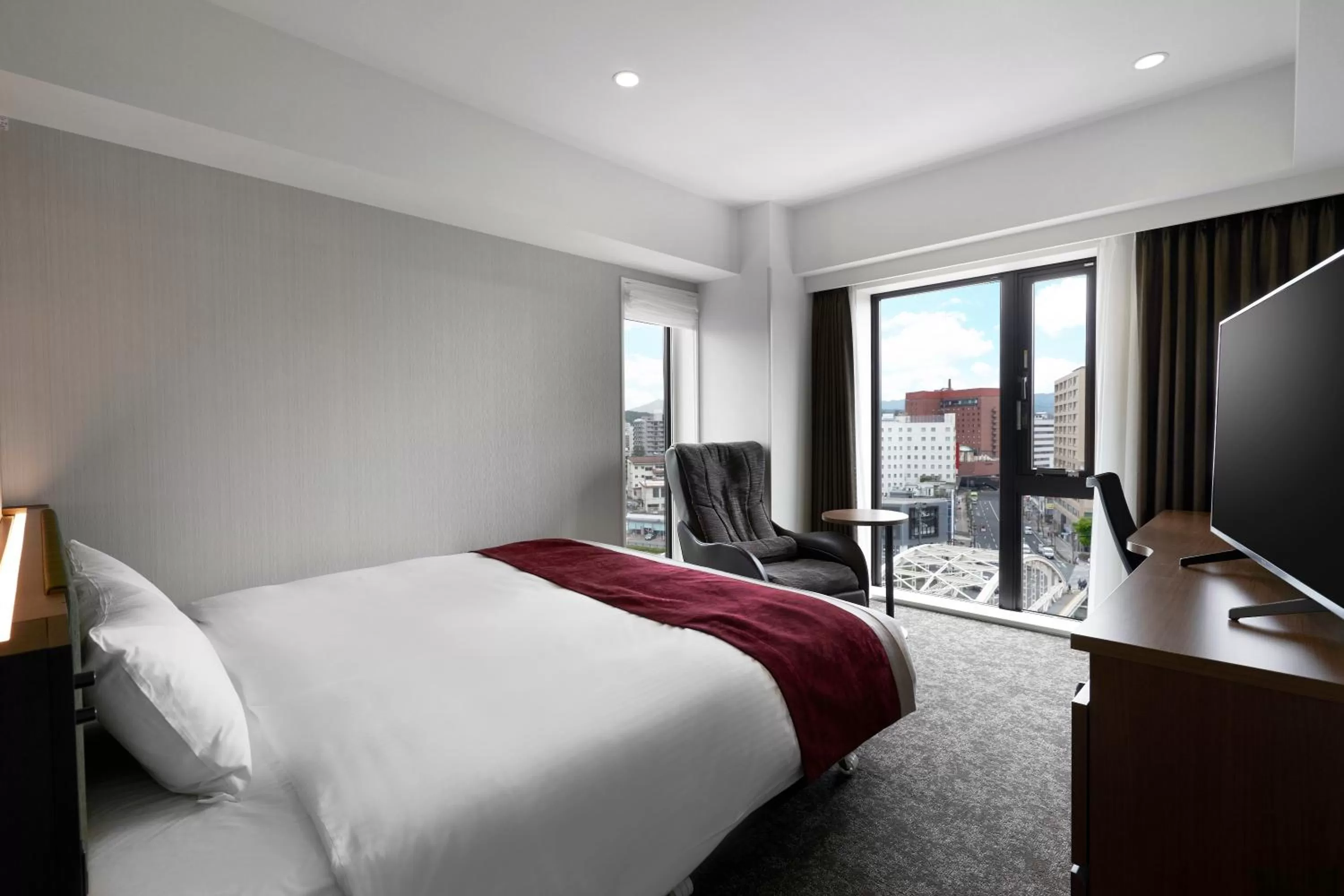 Photo of the whole room, Bed in Daiwa Roynet Hotel Morioka Ekimae