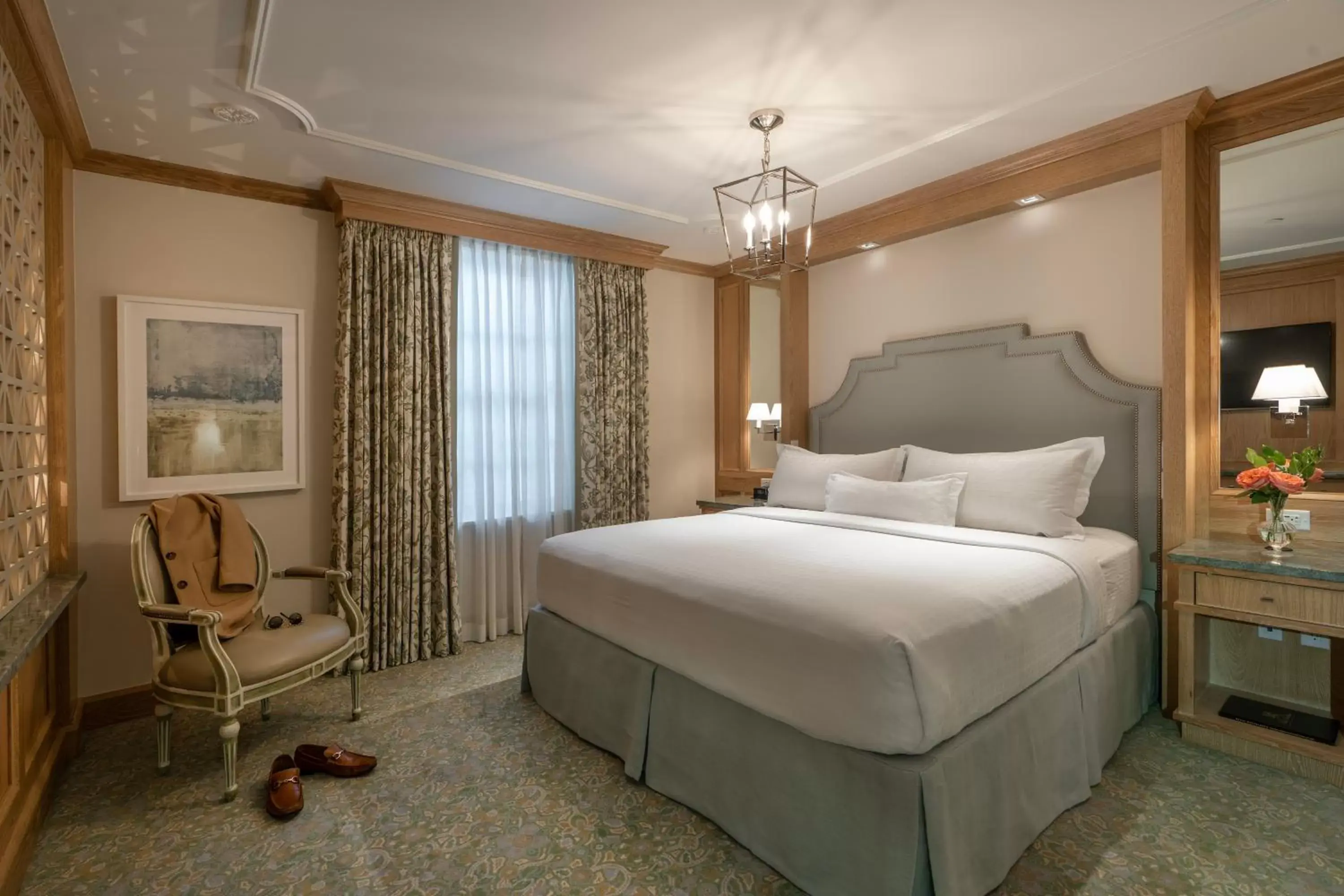 Bed in Hotel Monteleone