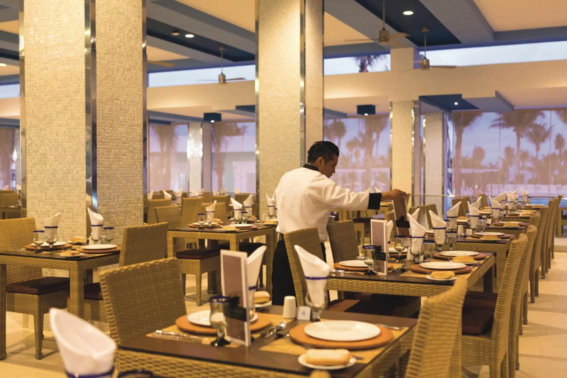 Restaurant/places to eat in Riu Playacar - All Inclusive