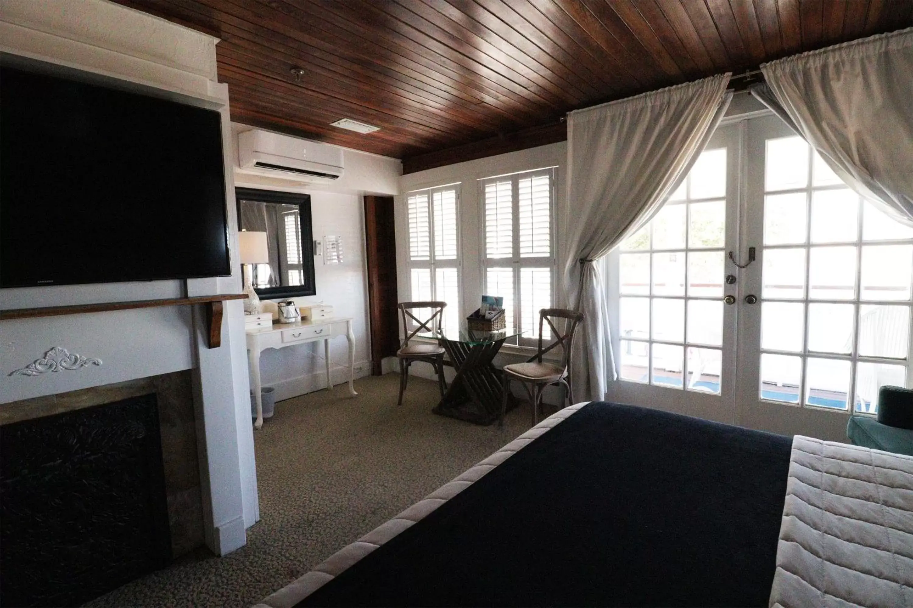 TV/Entertainment Center in The Riverview Hotel - New Smyrna Beach