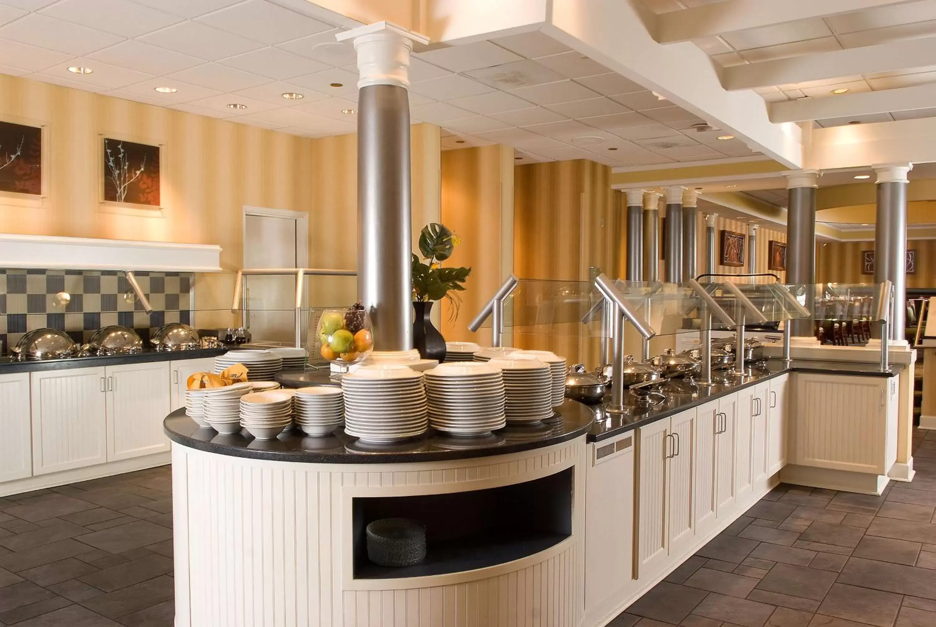 Restaurant/places to eat, Kitchen/Kitchenette in Sonesta ES Suites Gwinnett Place Atlanta