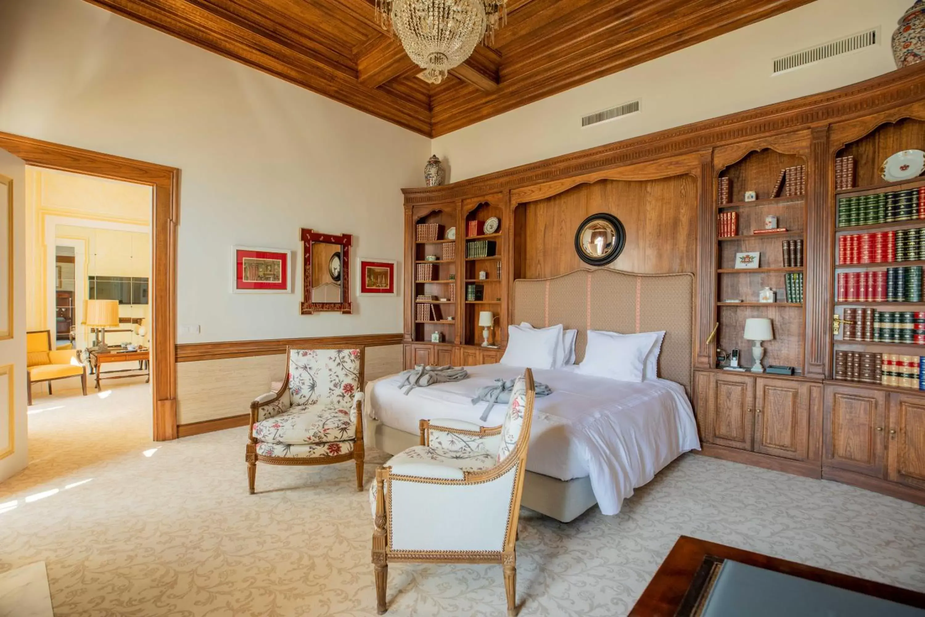 Photo of the whole room, Bed in Estoril Vintage Hotel Photo of the whole room, Bed in Estoril Vintage Hotel