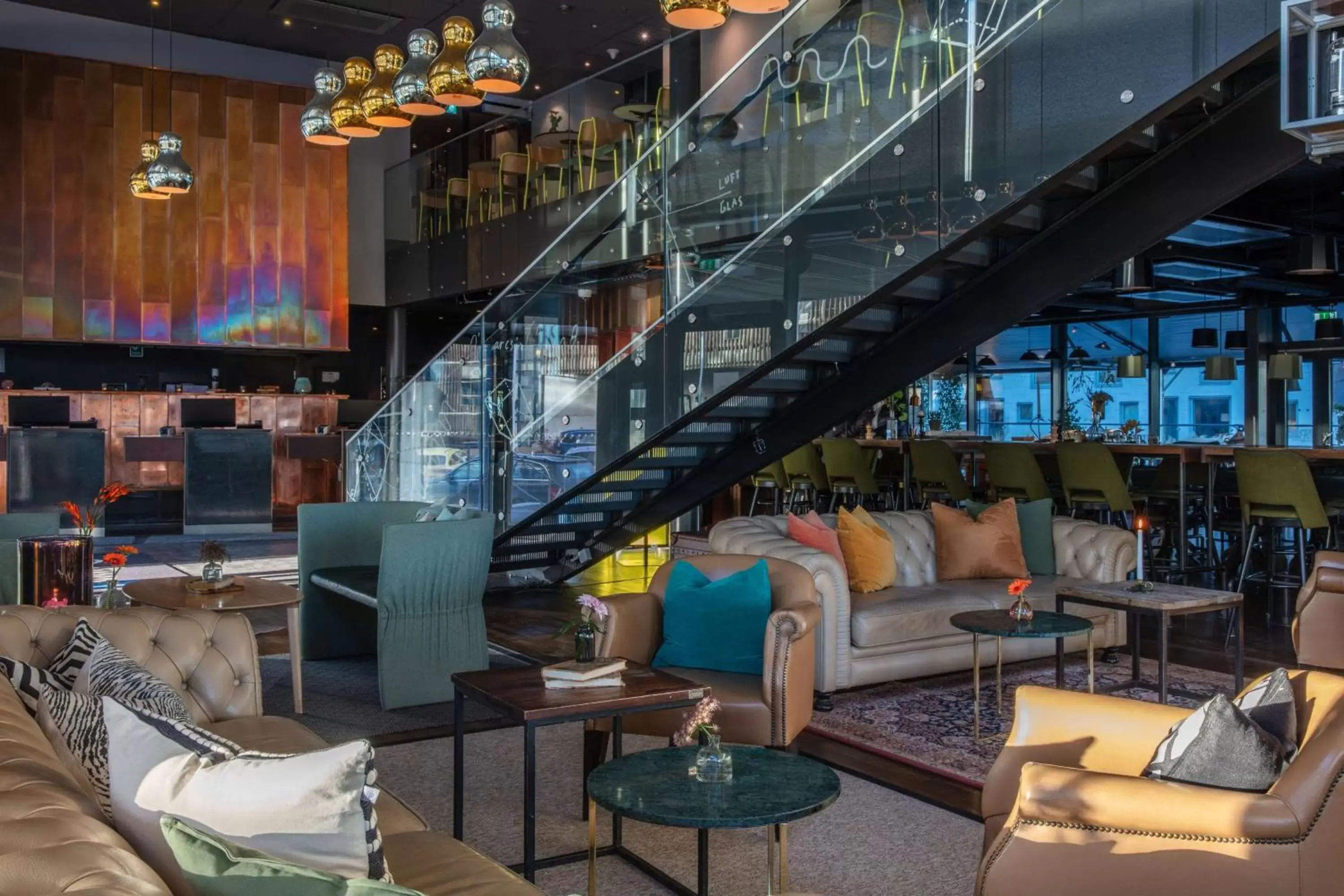 Lobby or reception, Lounge/Bar in Radisson Blu Riverside Hotel