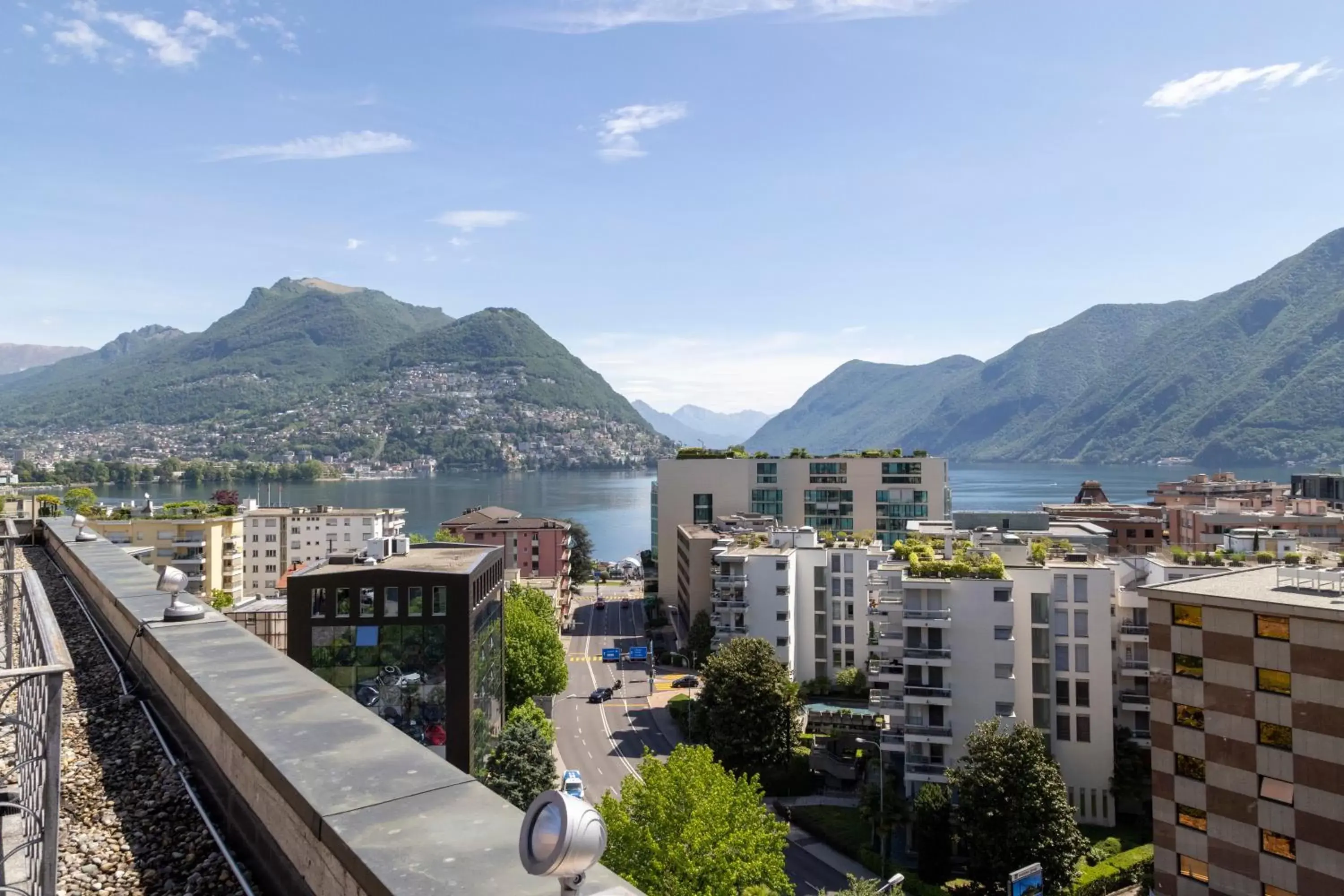 City view, Mountain View in Hotel De La Paix