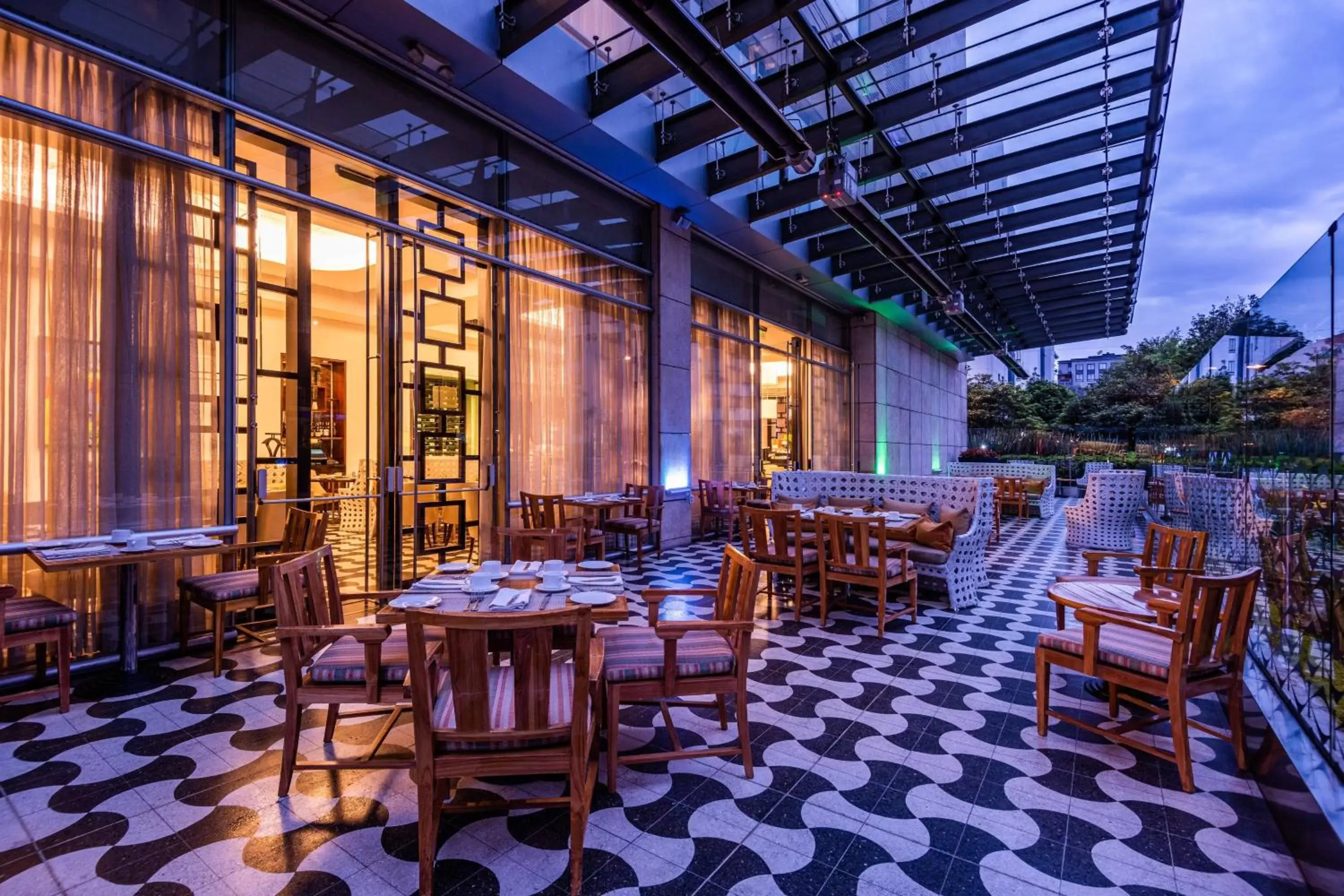 Restaurant/Places to Eat in Bogotá Marriott Hotel