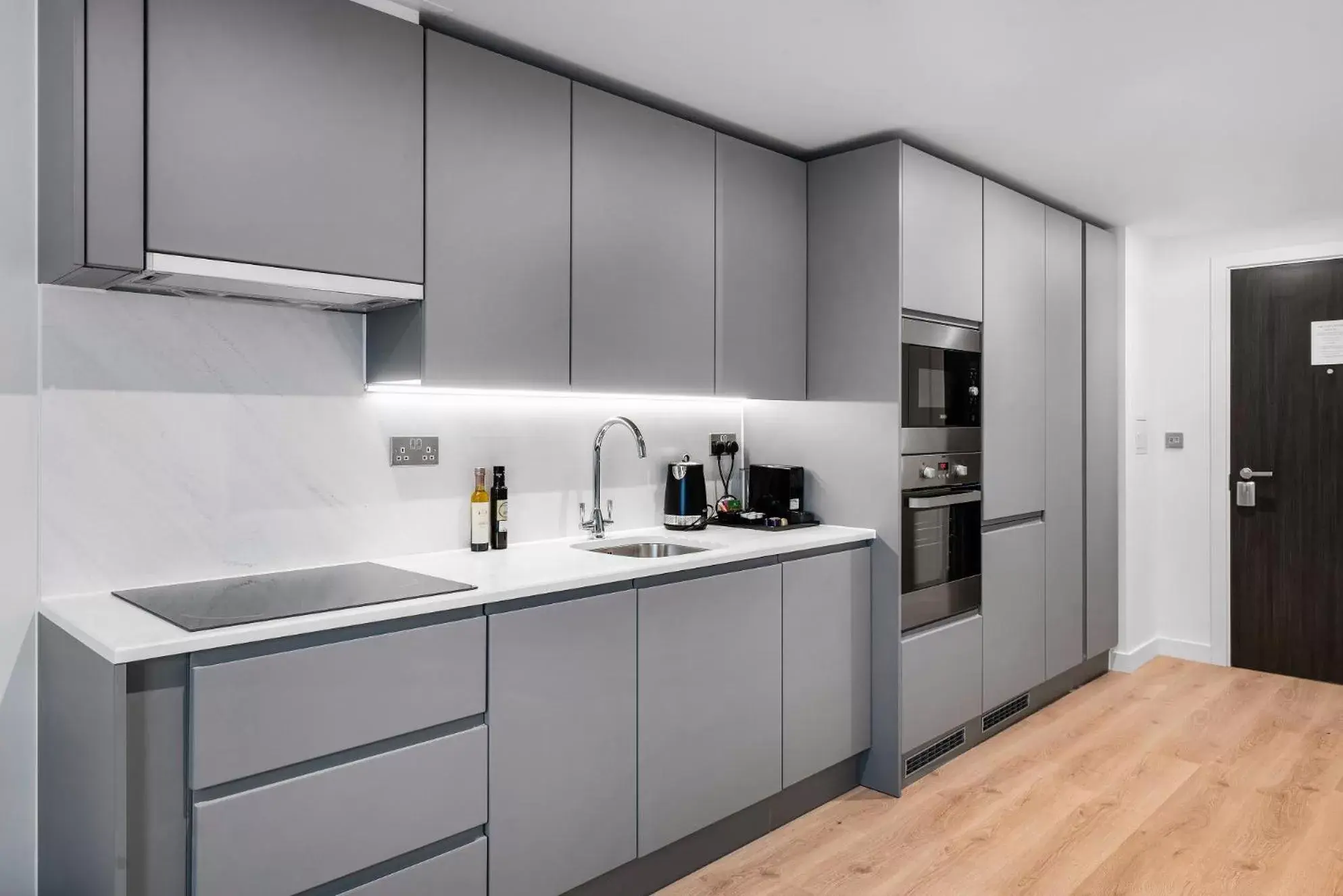 Kitchen or kitchenette, Kitchen/Kitchenette in CitySuites Two Aparthotel