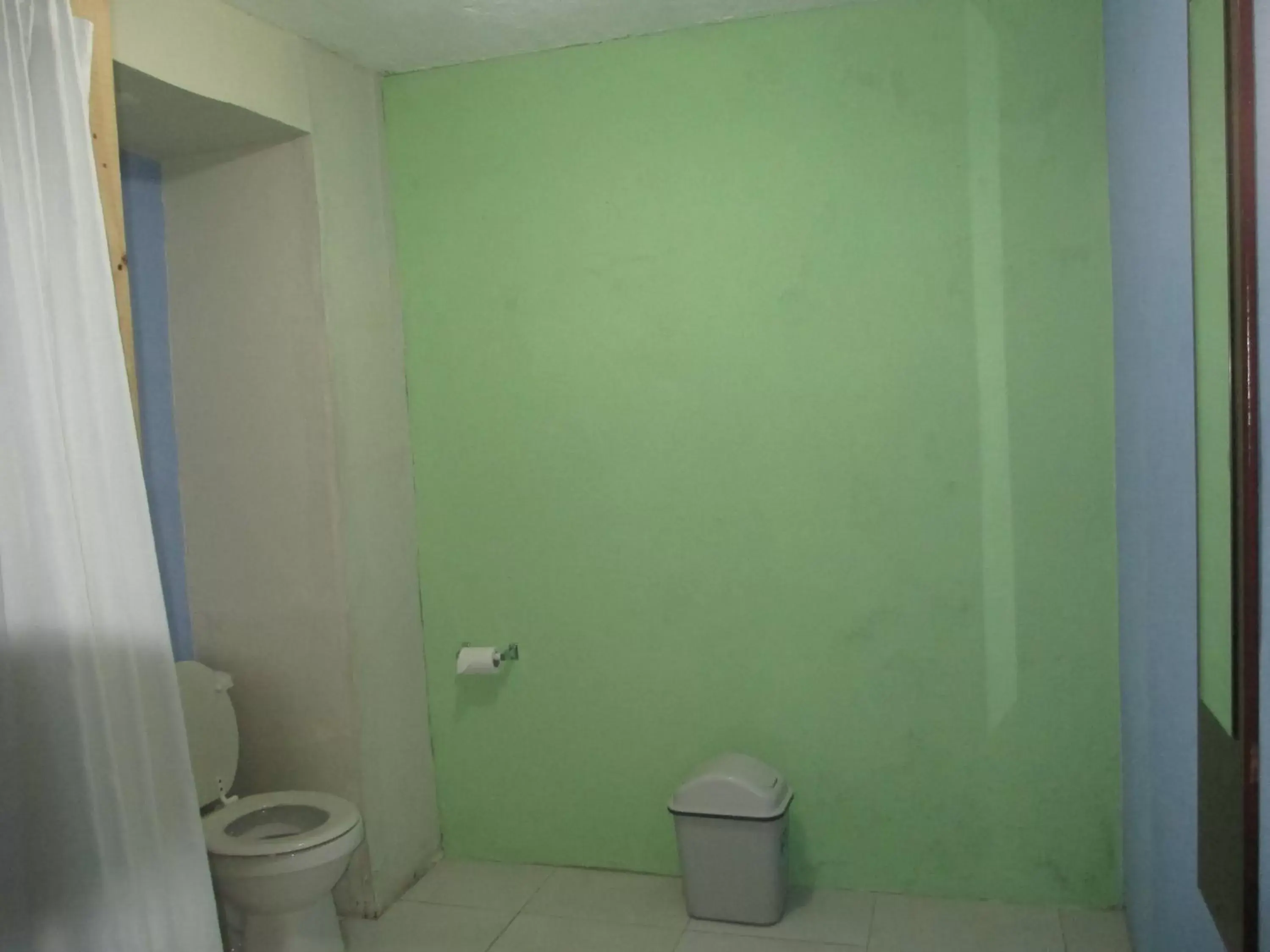 Shower in Kingsworth Bed and Breakfast Shower in Kingsworth Bed and Breakfast