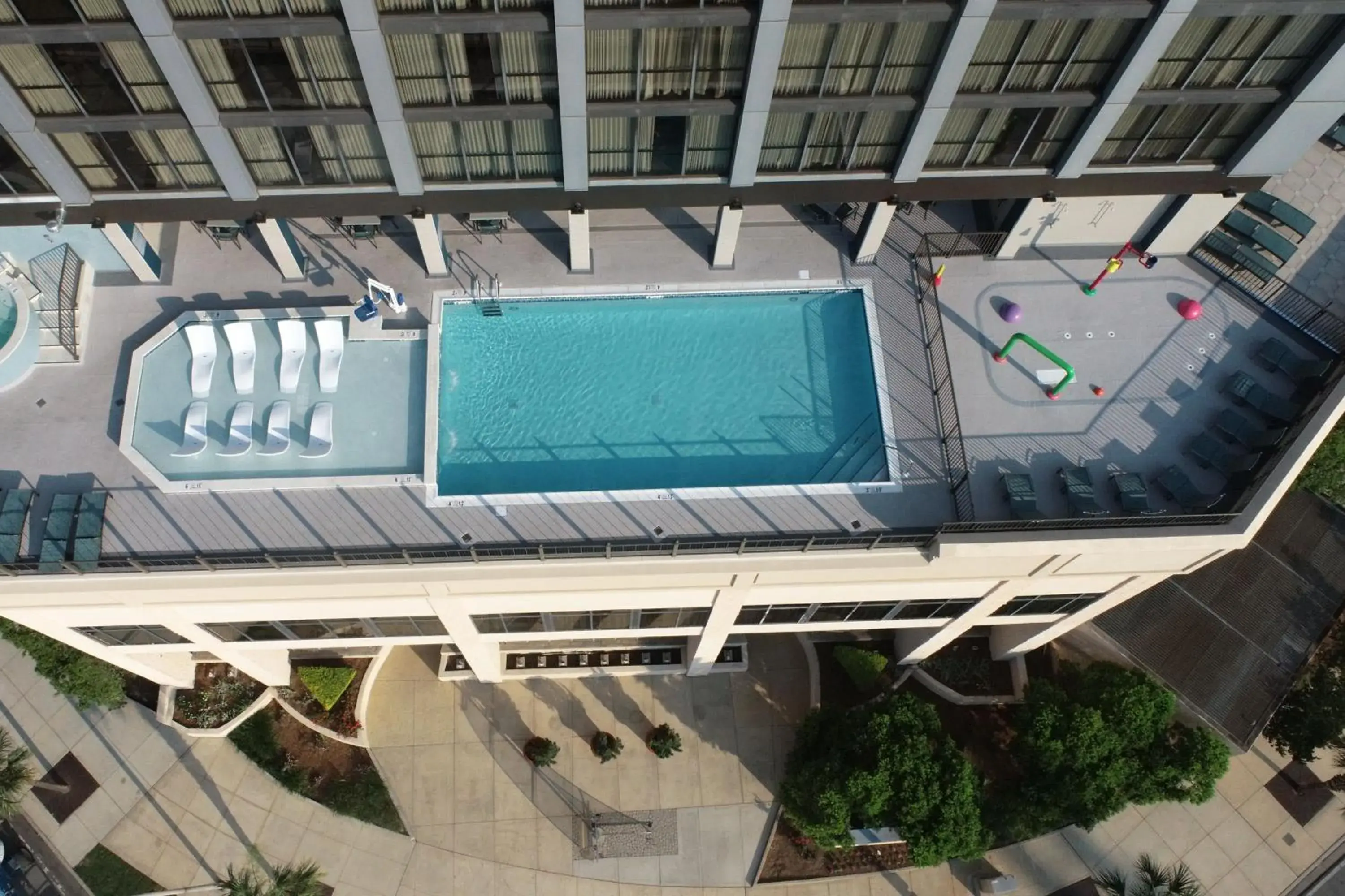 Swimming pool, Pool View in Renaissance by Marriott Mobile Riverview Plaza Hotel