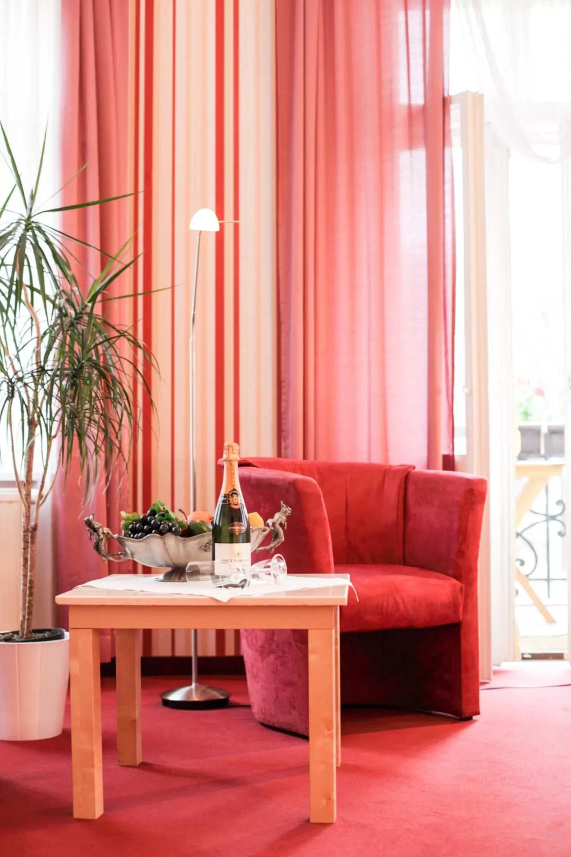 Day, Seating Area in Hotel Silesia