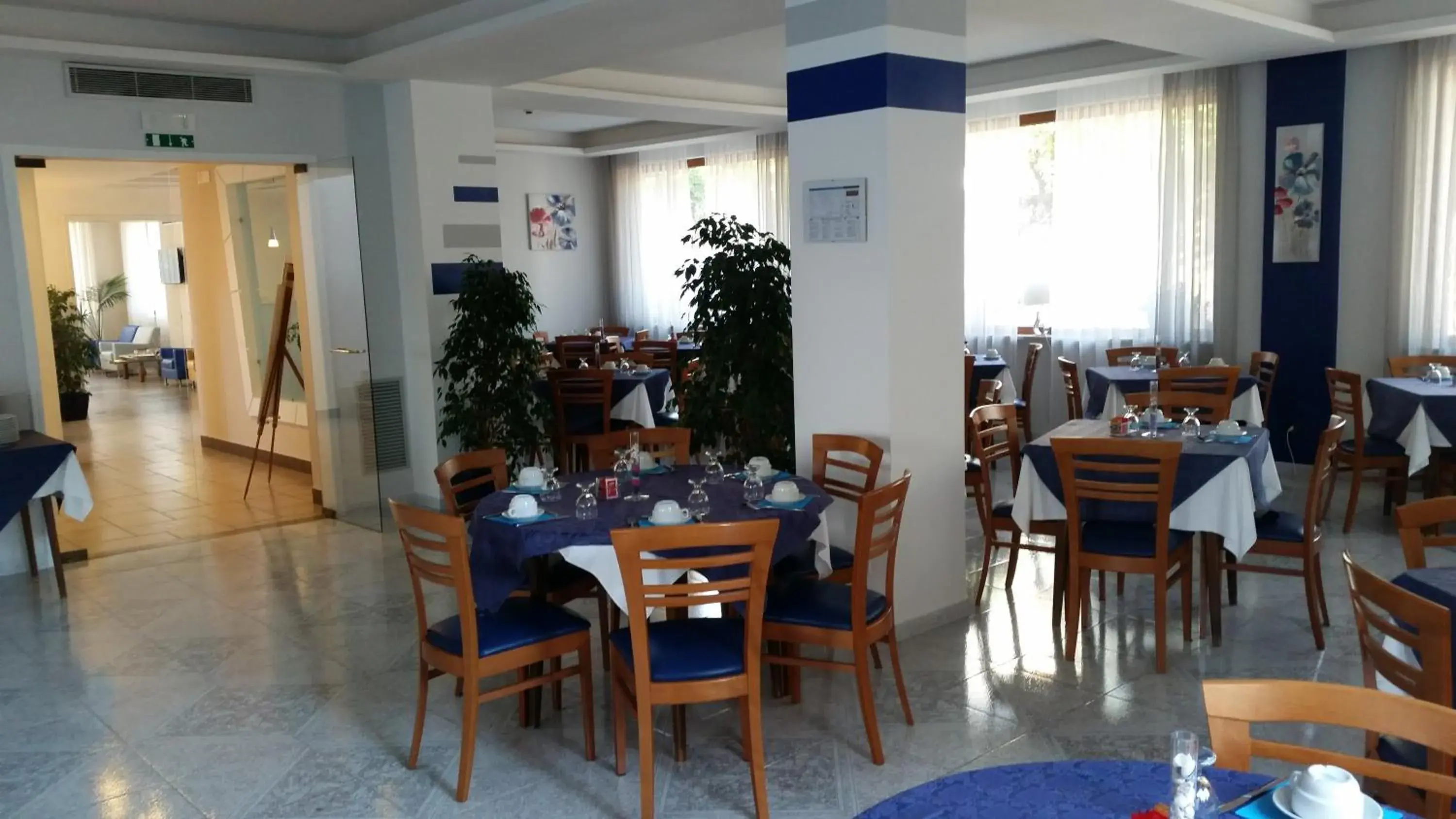 Banquet/Function facilities, Restaurant/Places to Eat in Hotel Leone