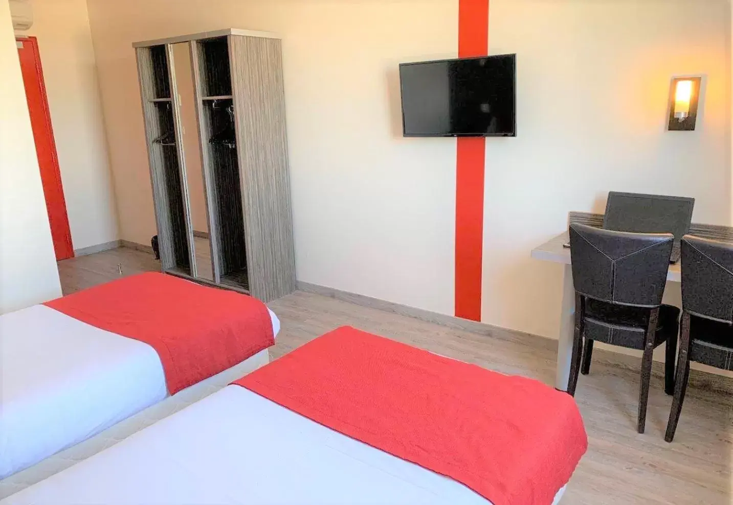 Bed in Comfort Hotel Dijon Sud - 21600 LONGVIC