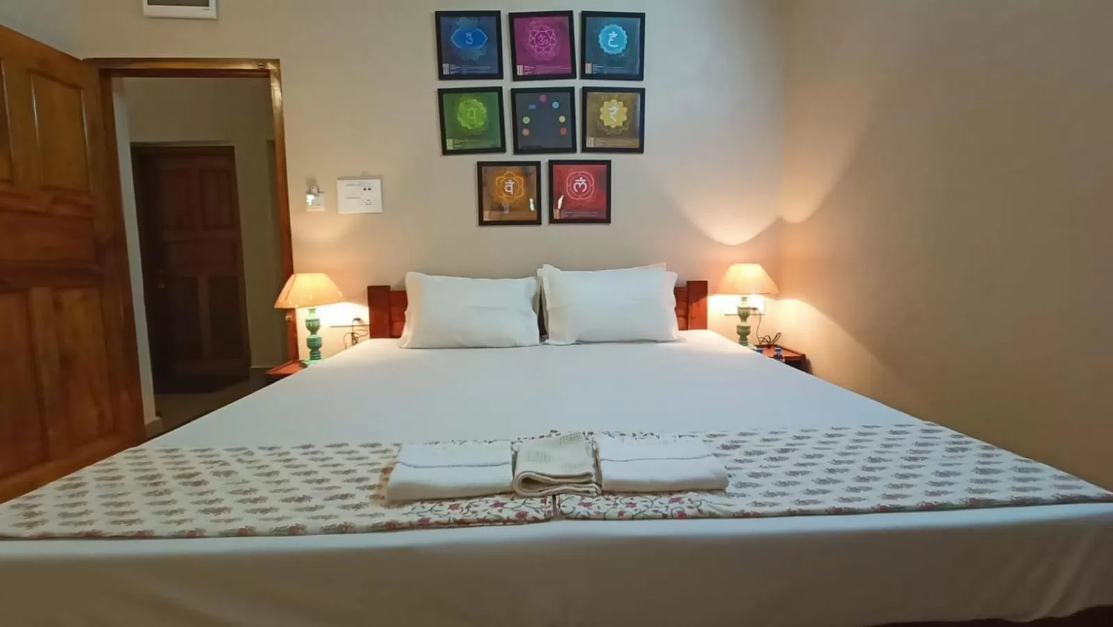 Bed in OmBodhi Retreat