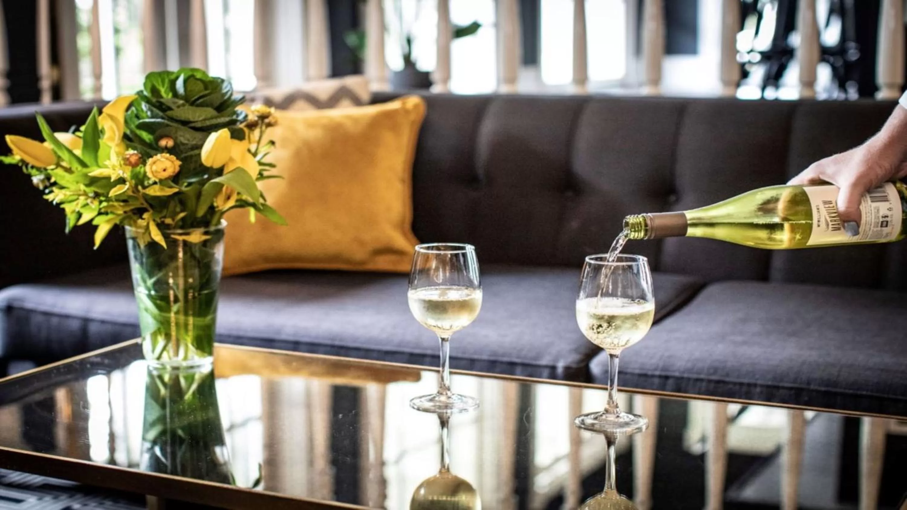 Lobby or reception in voco The Tiger Hotel, Columbia, MO by IHG