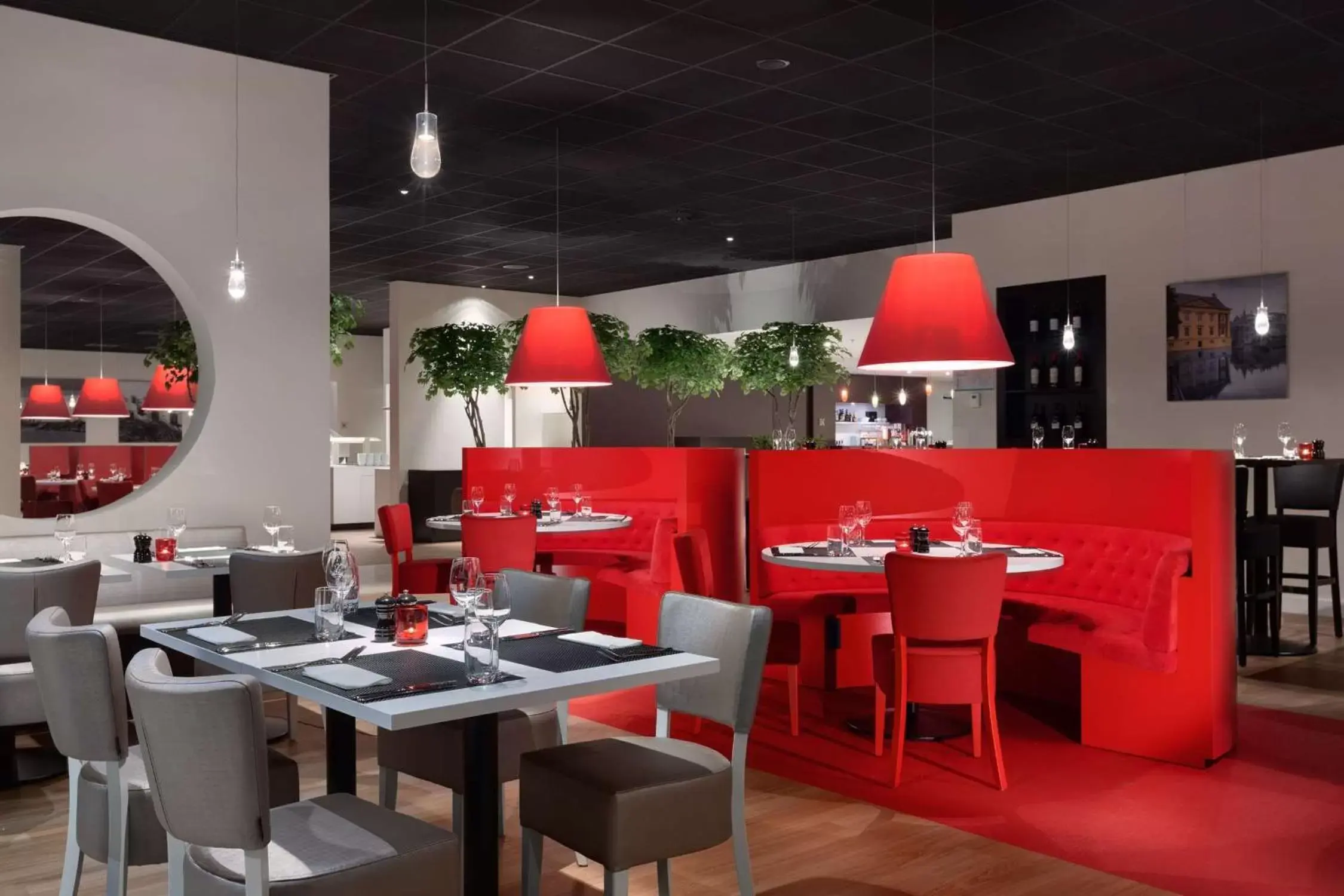 Dining area, Restaurant/Places to Eat in Hilton Garden Inn Leiden