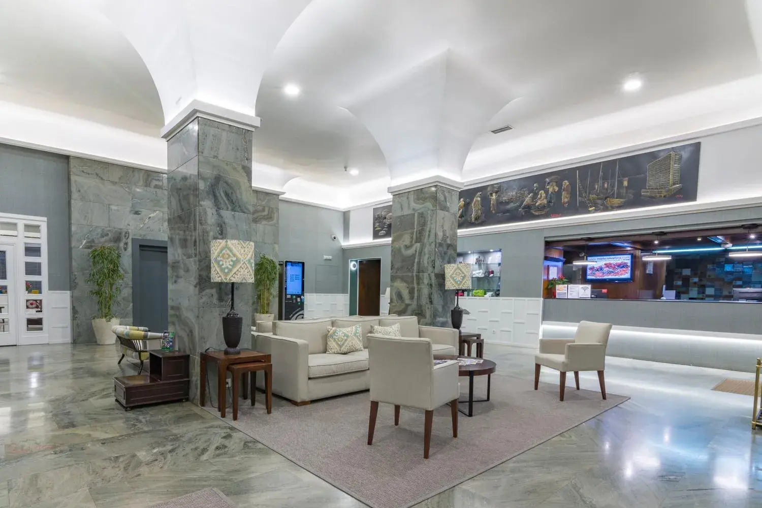 Lobby or reception, Seating Area in Sercotel Hotel Bahia de Vigo