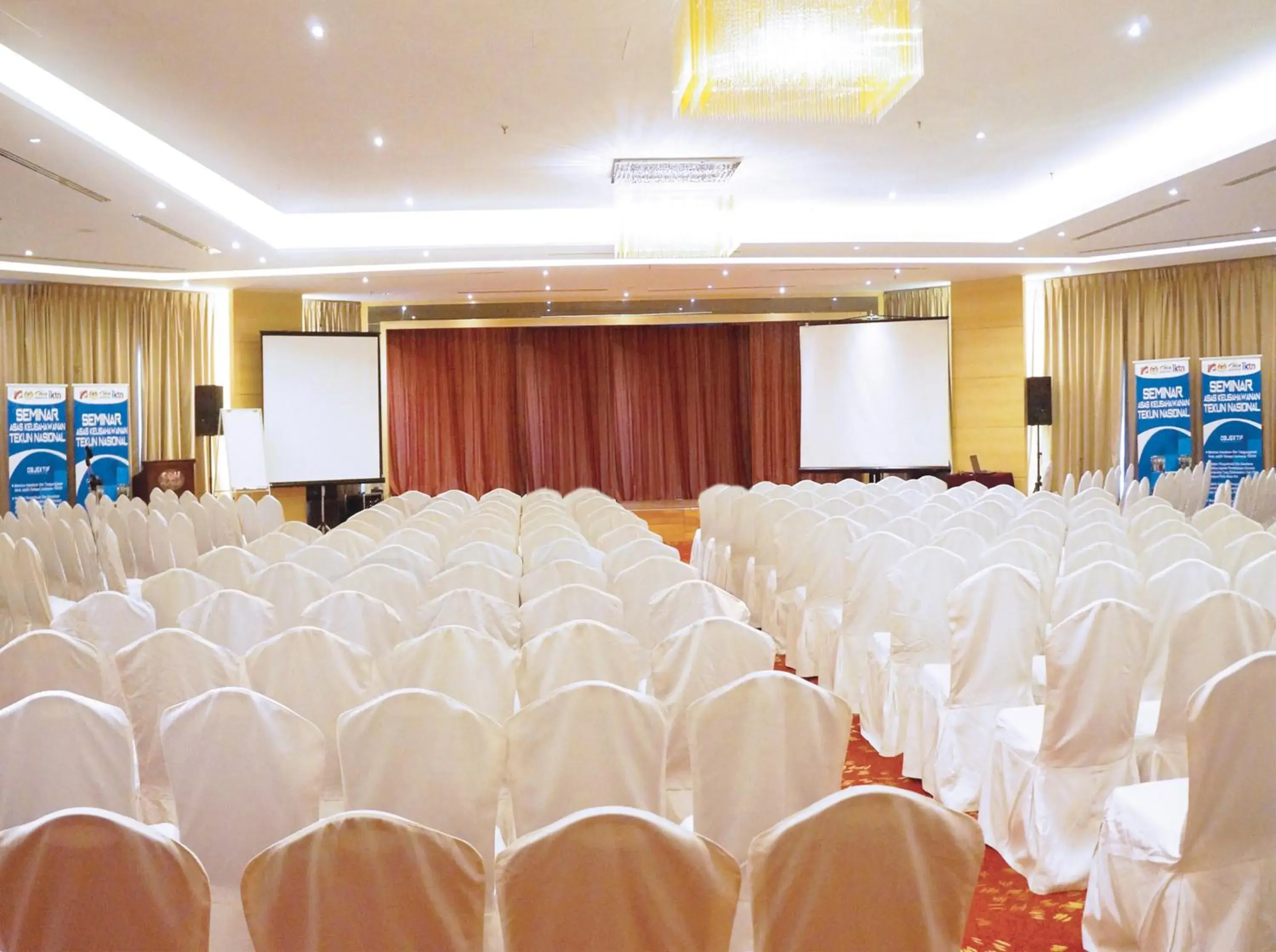 Seating area in Sabah Oriental Hotel