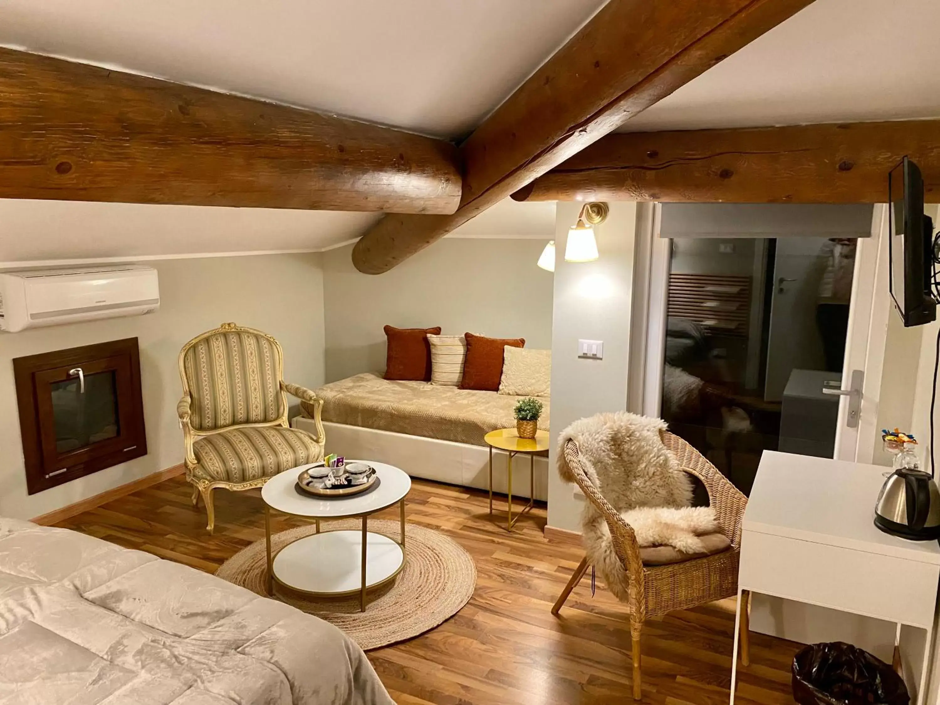 Bedroom, Seating Area in La Casa Di Campagna Sul Garda