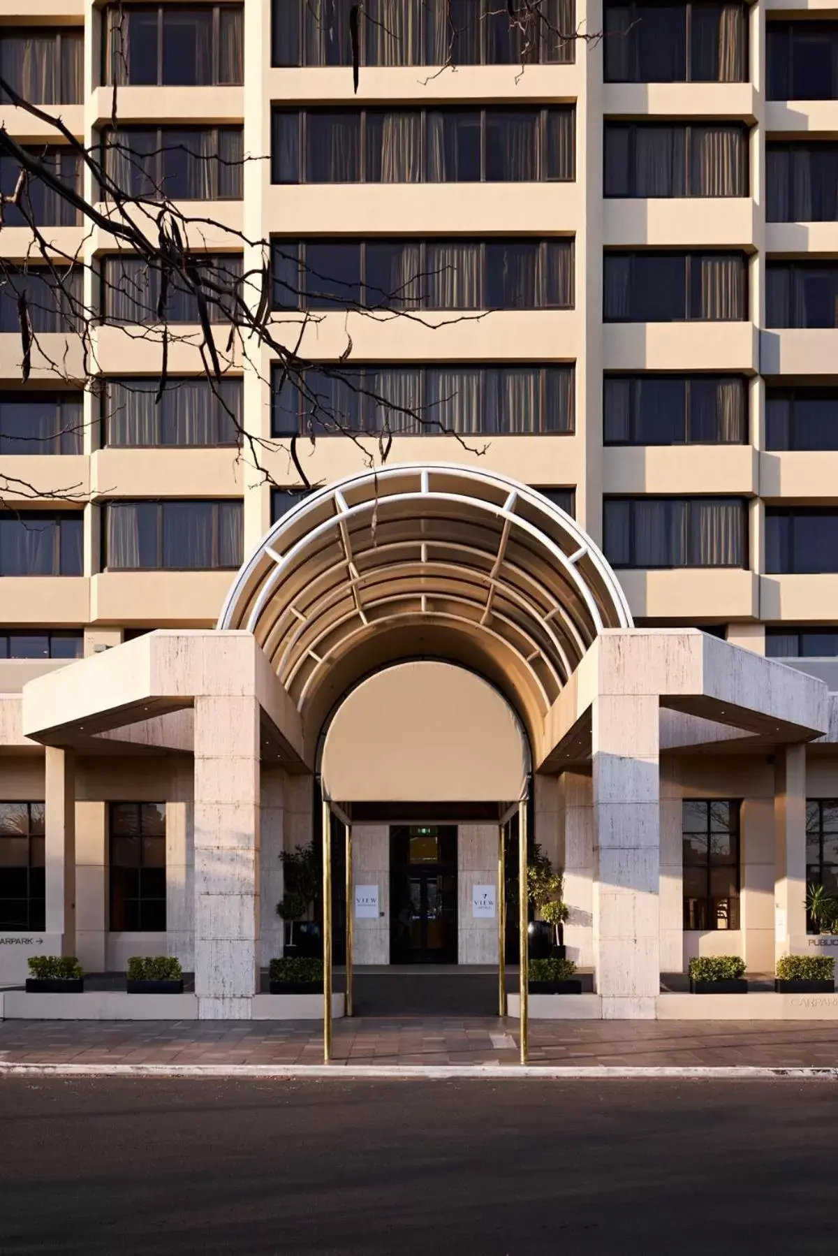 Facade/entrance in View Melbourne Facade/entrance in View Melbourne