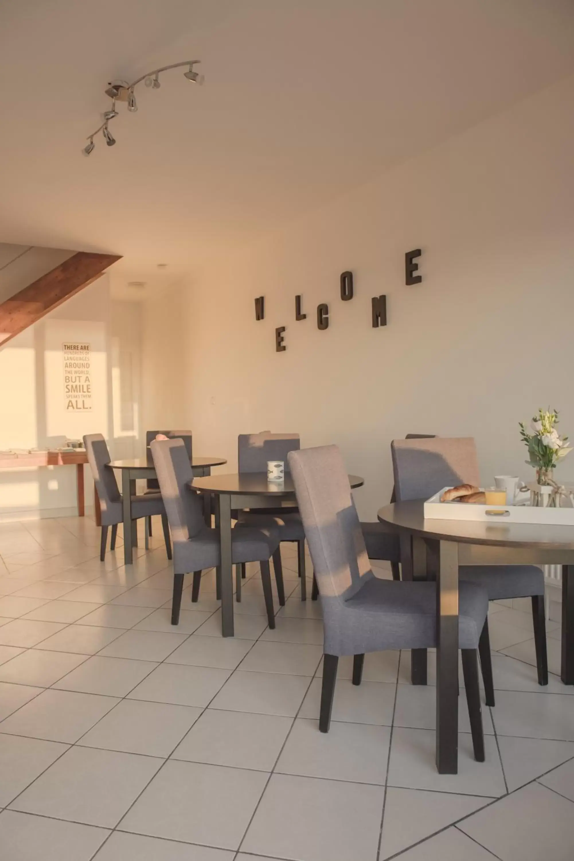 Lounge or bar, Restaurant/Places to Eat in Les Chambres d'Hôtes de la Mer