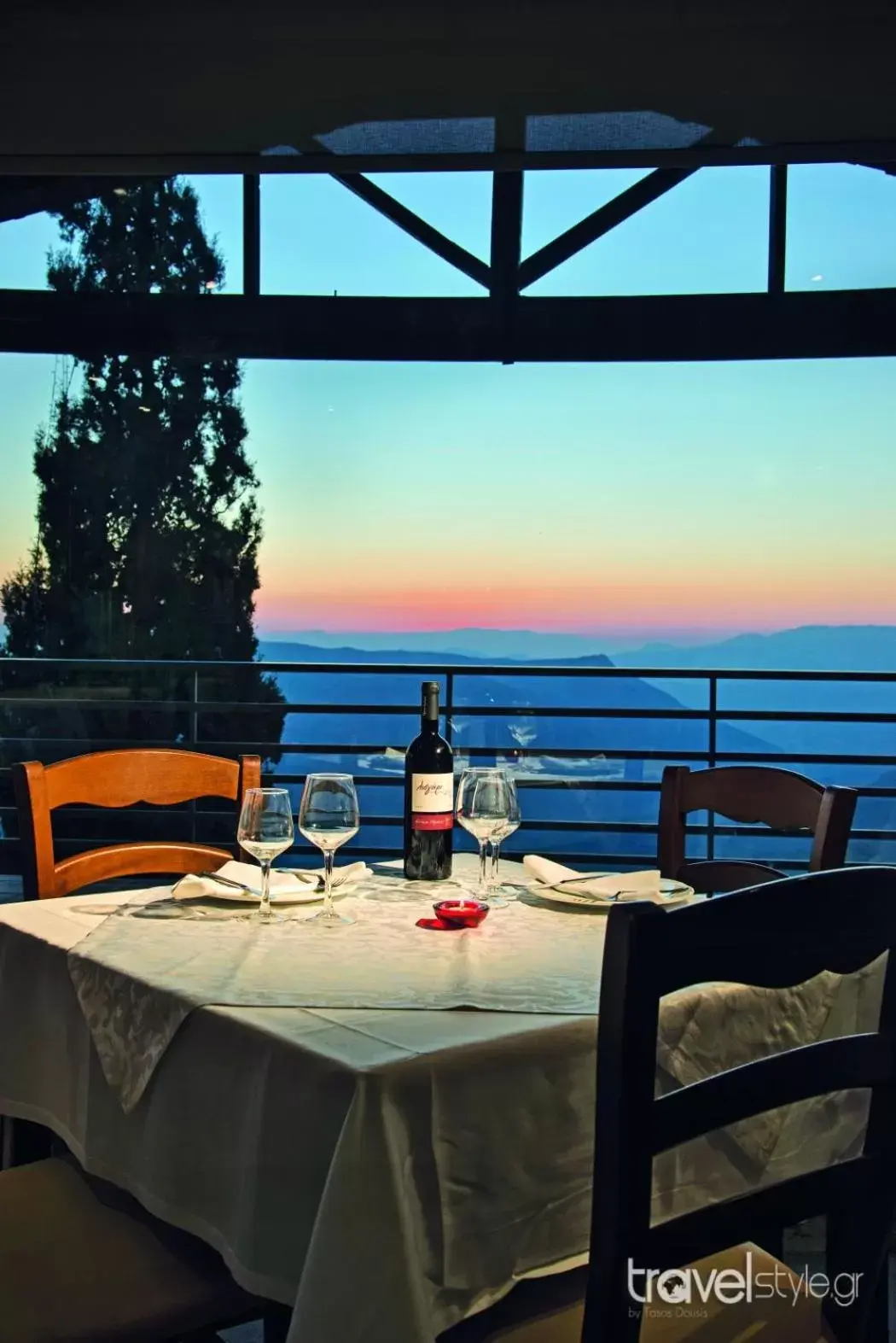 Balcony/Terrace in Domotel Anemolia Mountain Resort