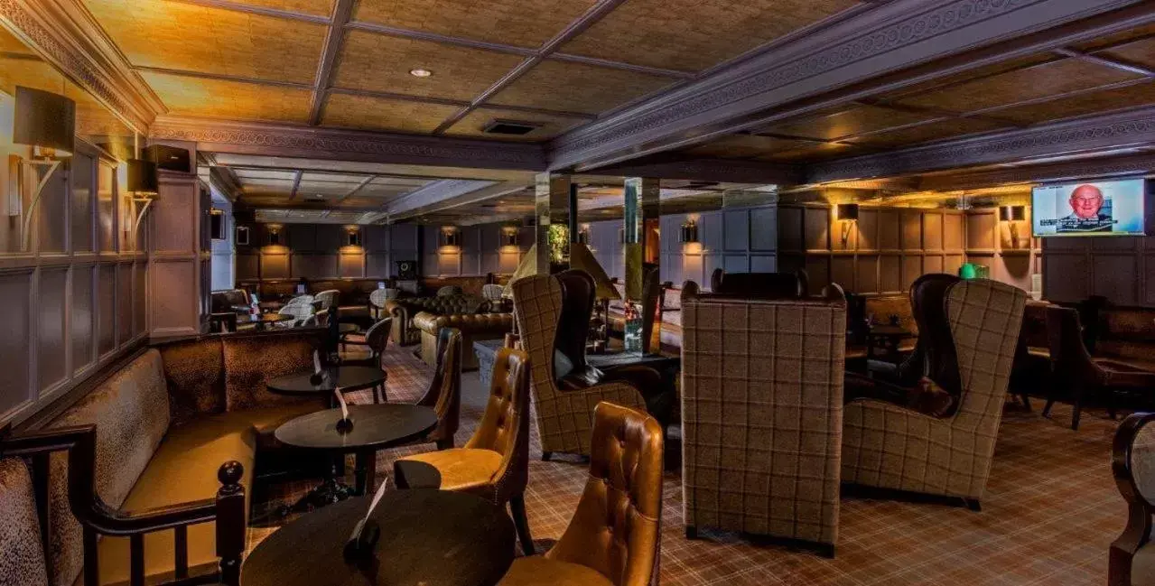Lounge or bar in The Craighaar Hotel