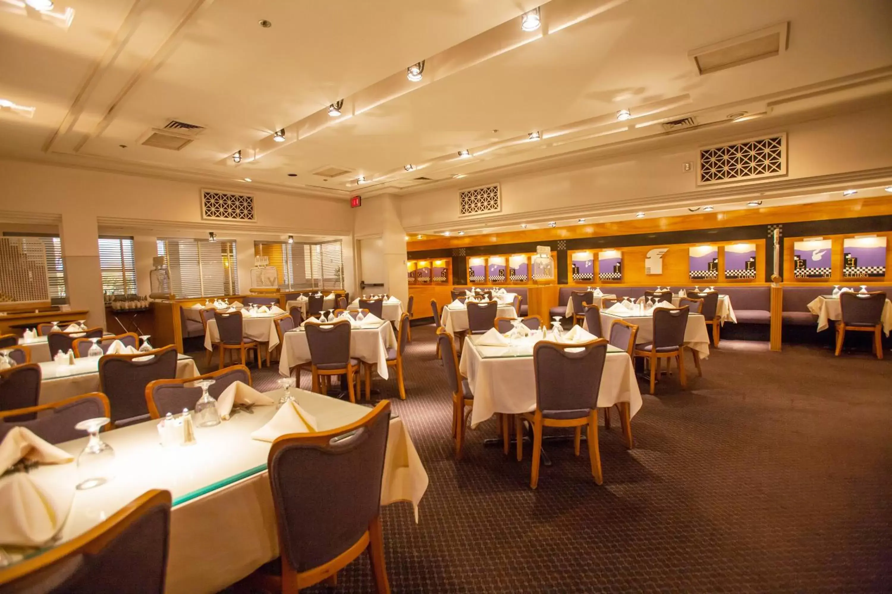 Restaurant/places to eat in Somerset Inn Troy Restaurant/places to eat in Somerset Inn Troy