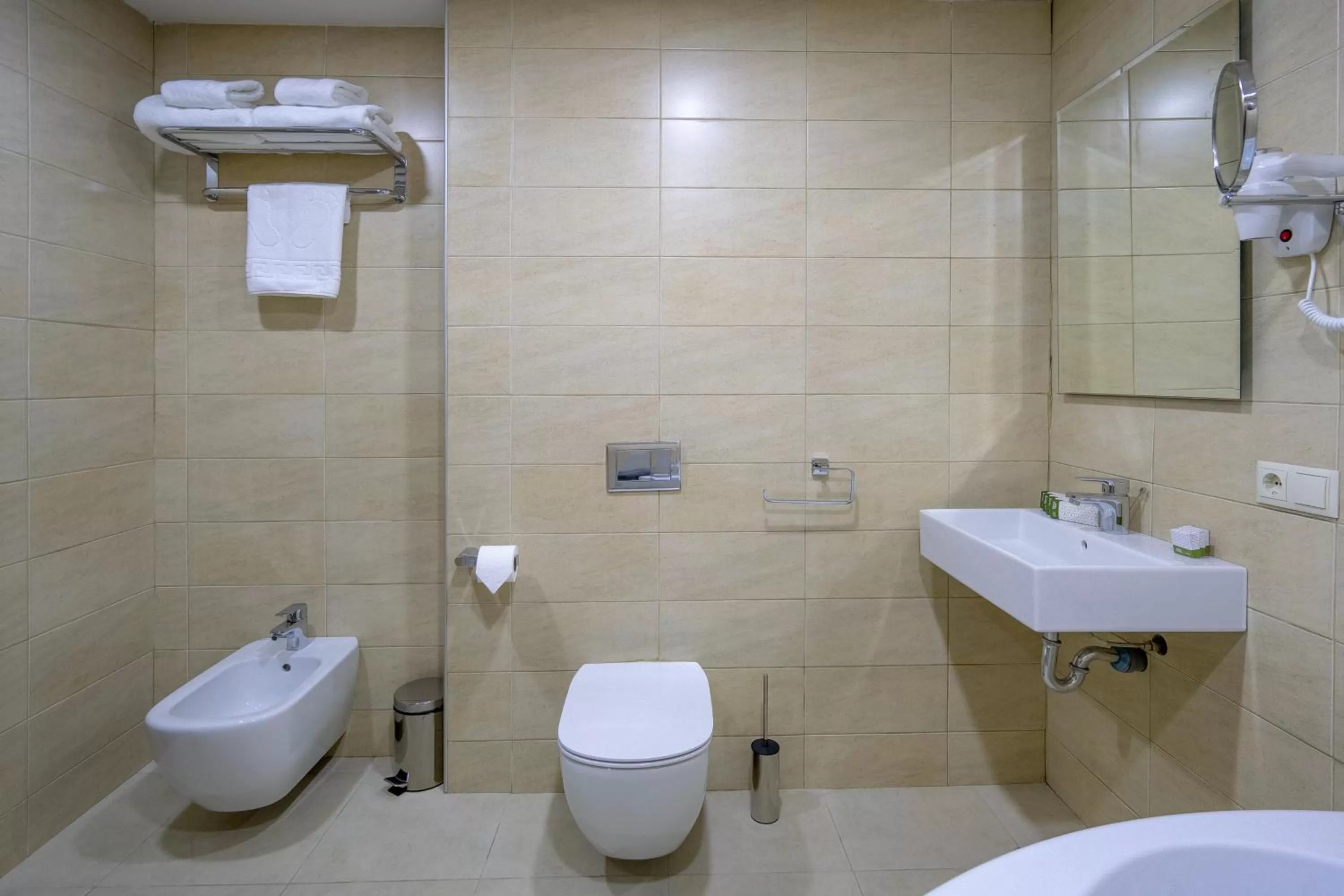 Shower in Hotel Atlas Abashidze