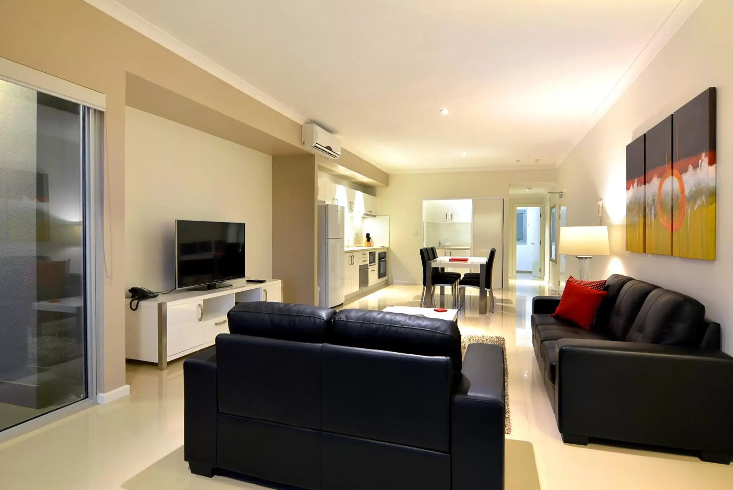 Living room, Seating Area in Bunbury Seaview Apartments