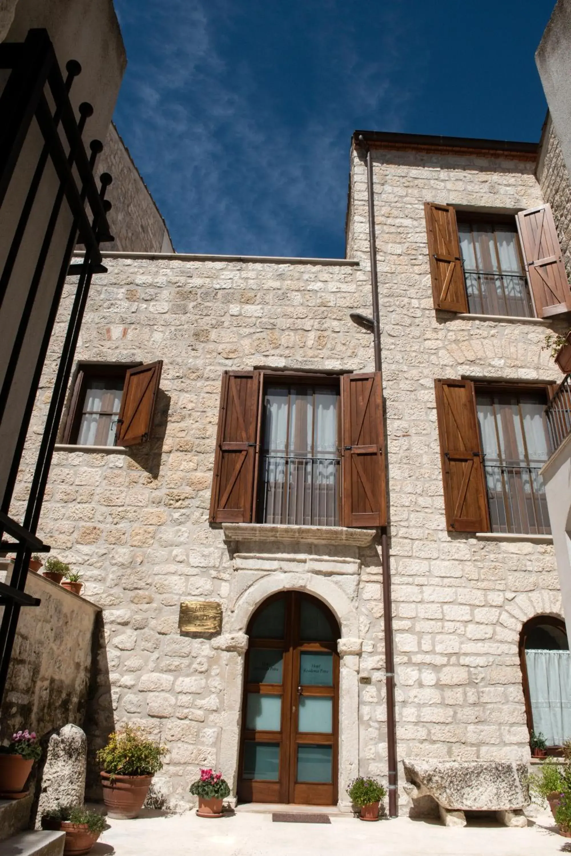 Facade/entrance, Property Building in Hotel Residenza Petra