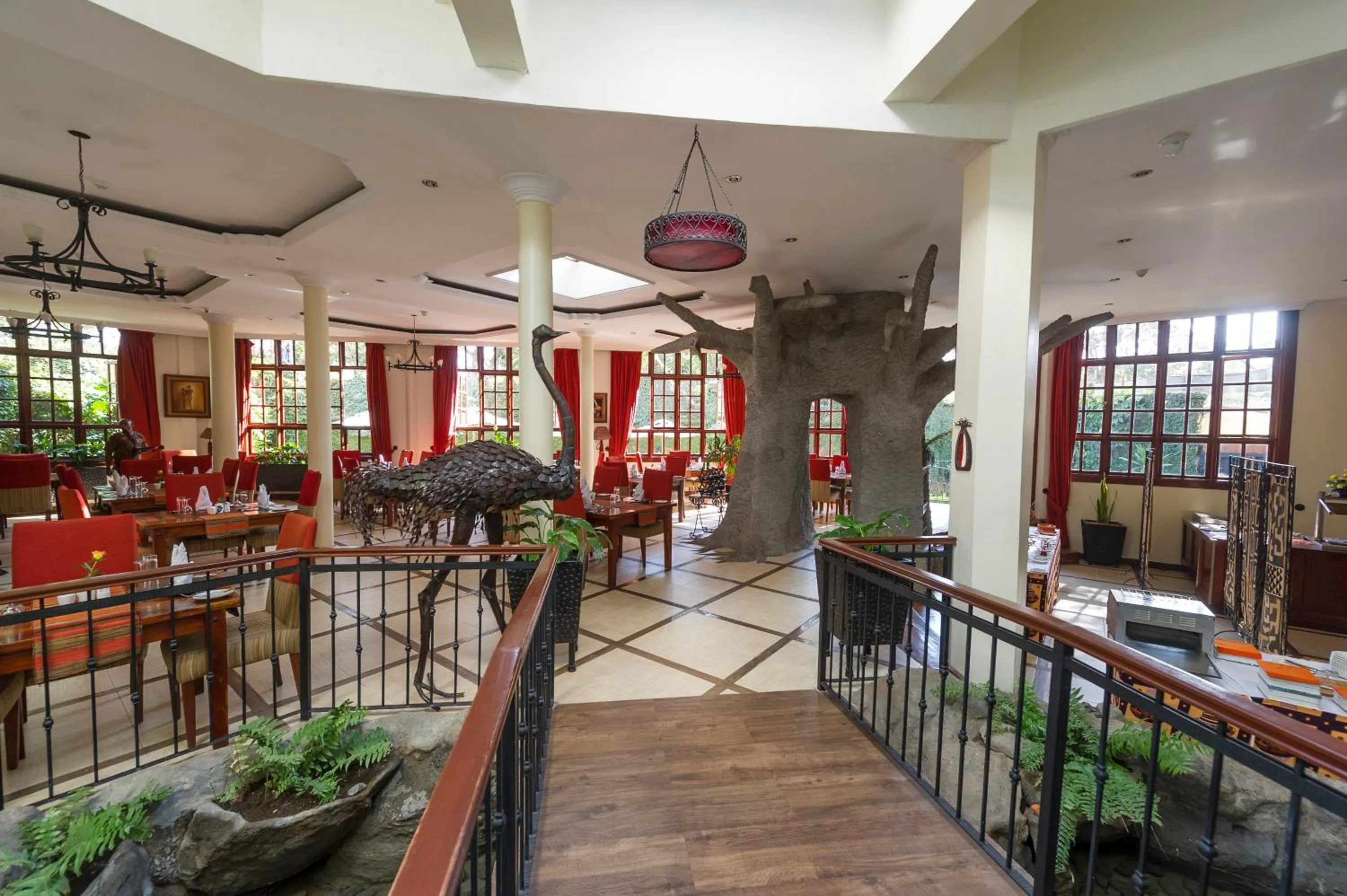 Restaurant/places to eat in African Tulip Hotel