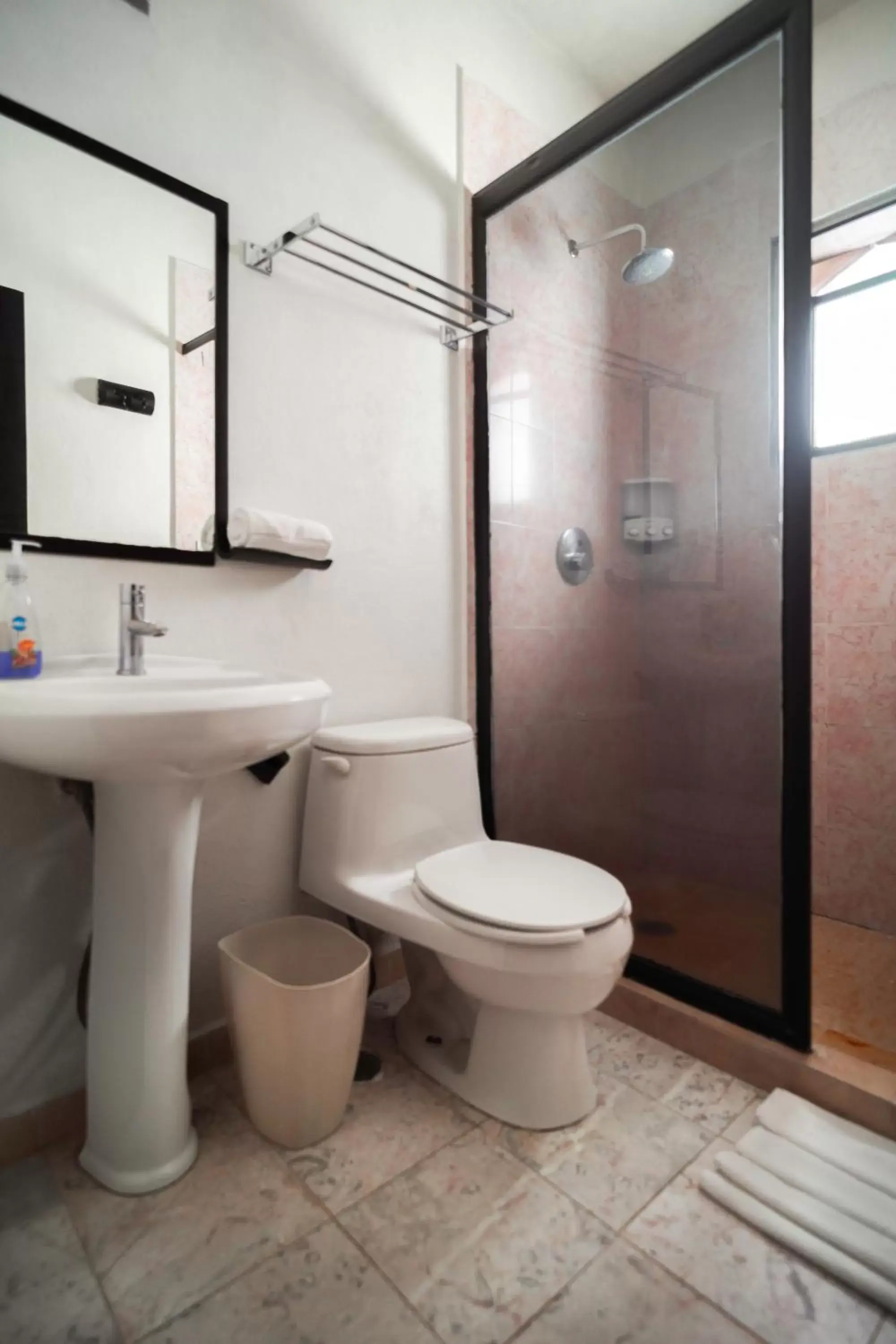 Bathroom in Hotel Quinta Moctezuma Bathroom in Hotel Quinta Moctezuma