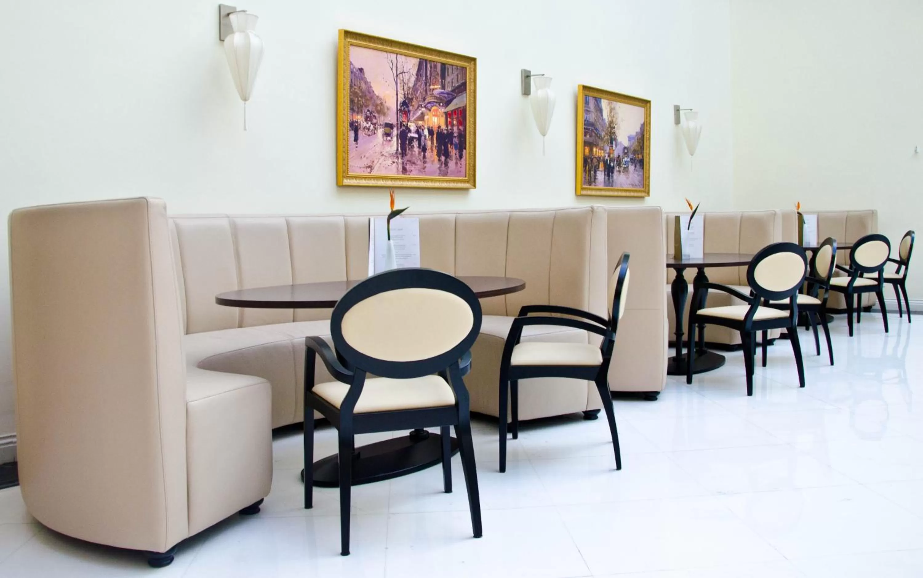 Restaurant/places to eat in Occidental Lac Tunis