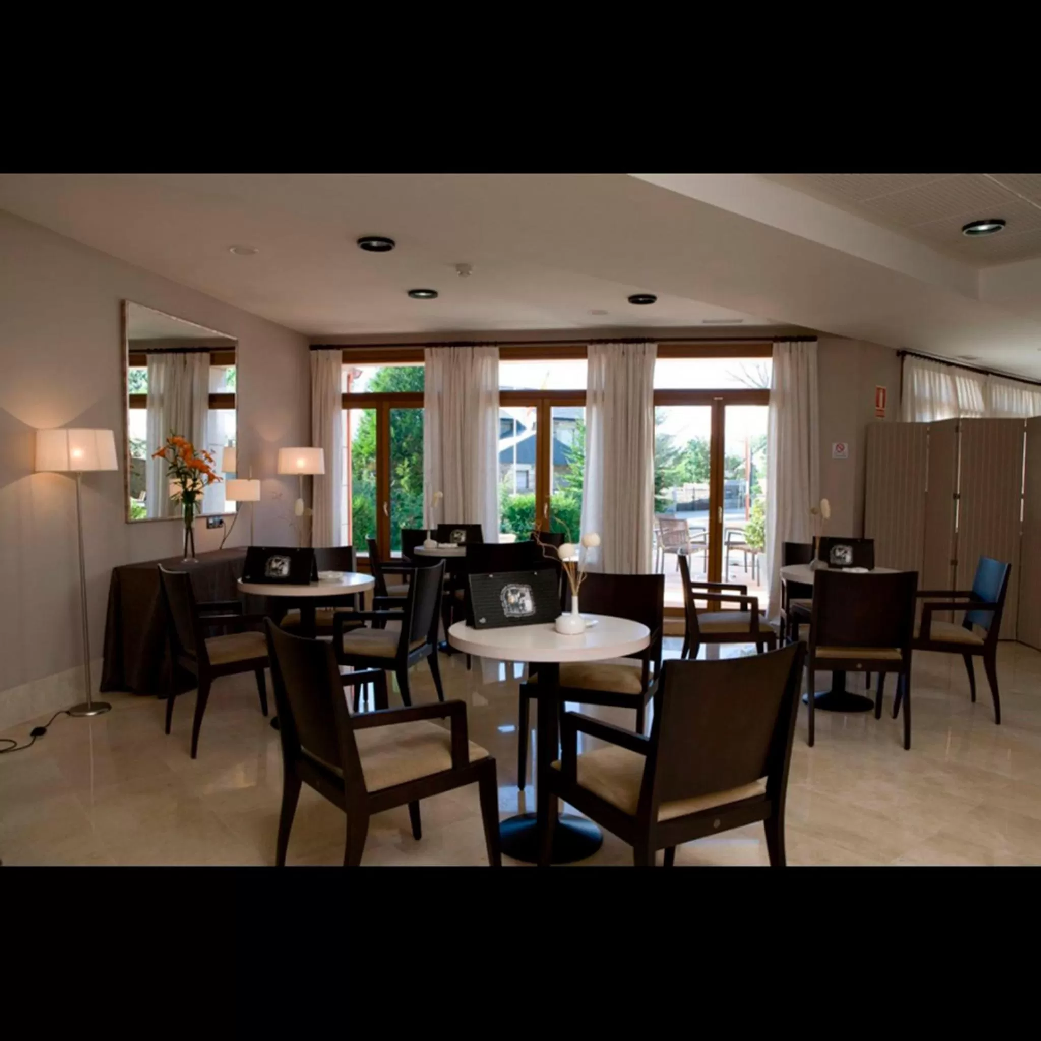 Lounge or bar in Parador de Puebla de Sanabria