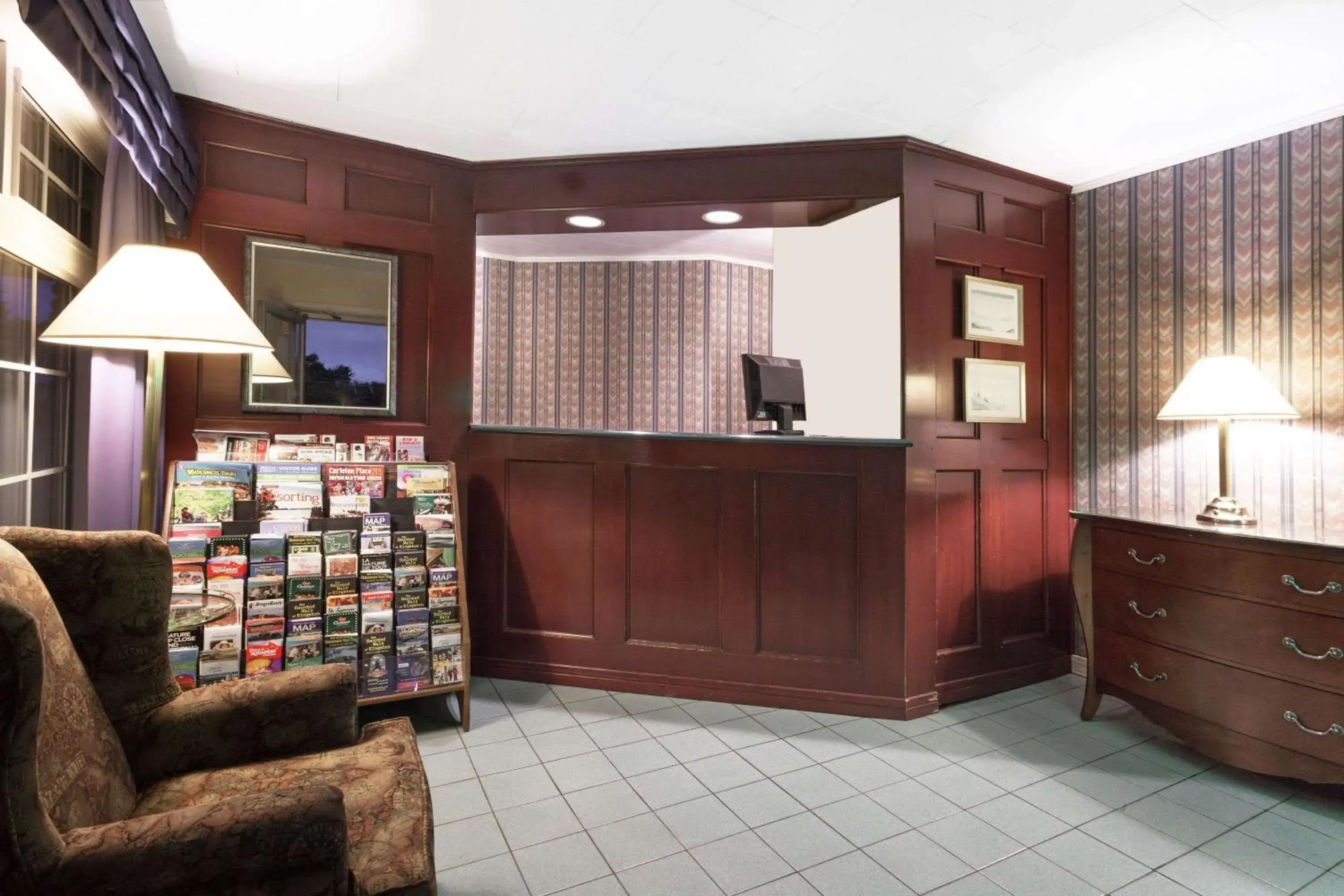 Lobby or reception in Knights Inn Kingston Lobby or reception in Knights Inn Kingston