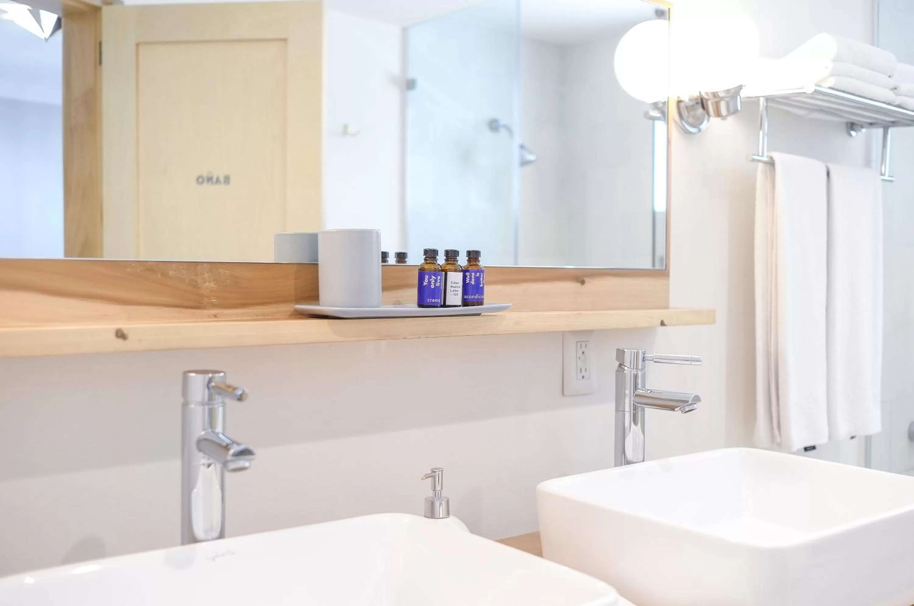 Bathroom, Bed in Casa Nuevo Leon