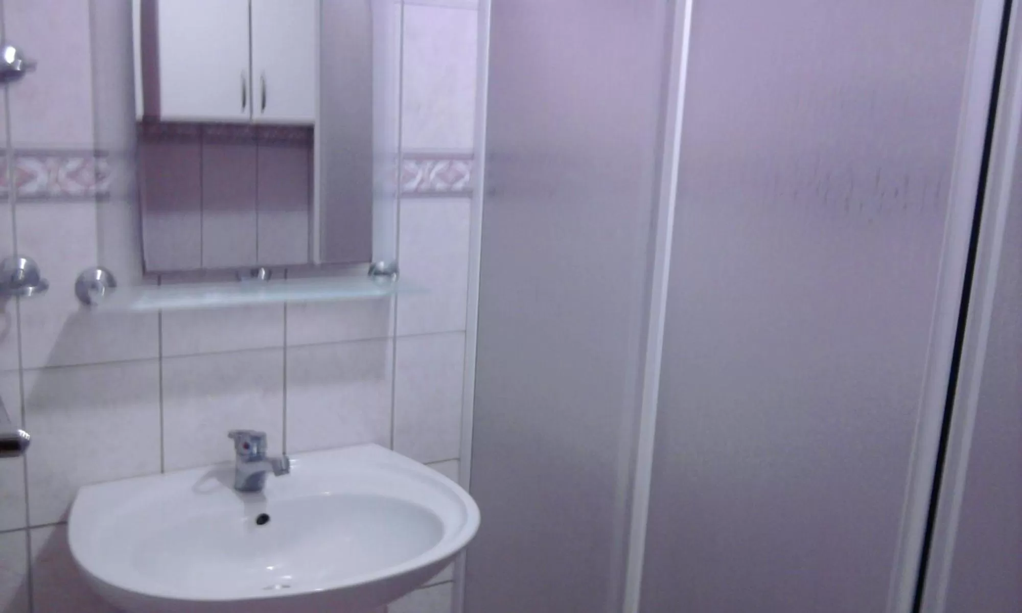 Bathroom in Yucesan Hotel