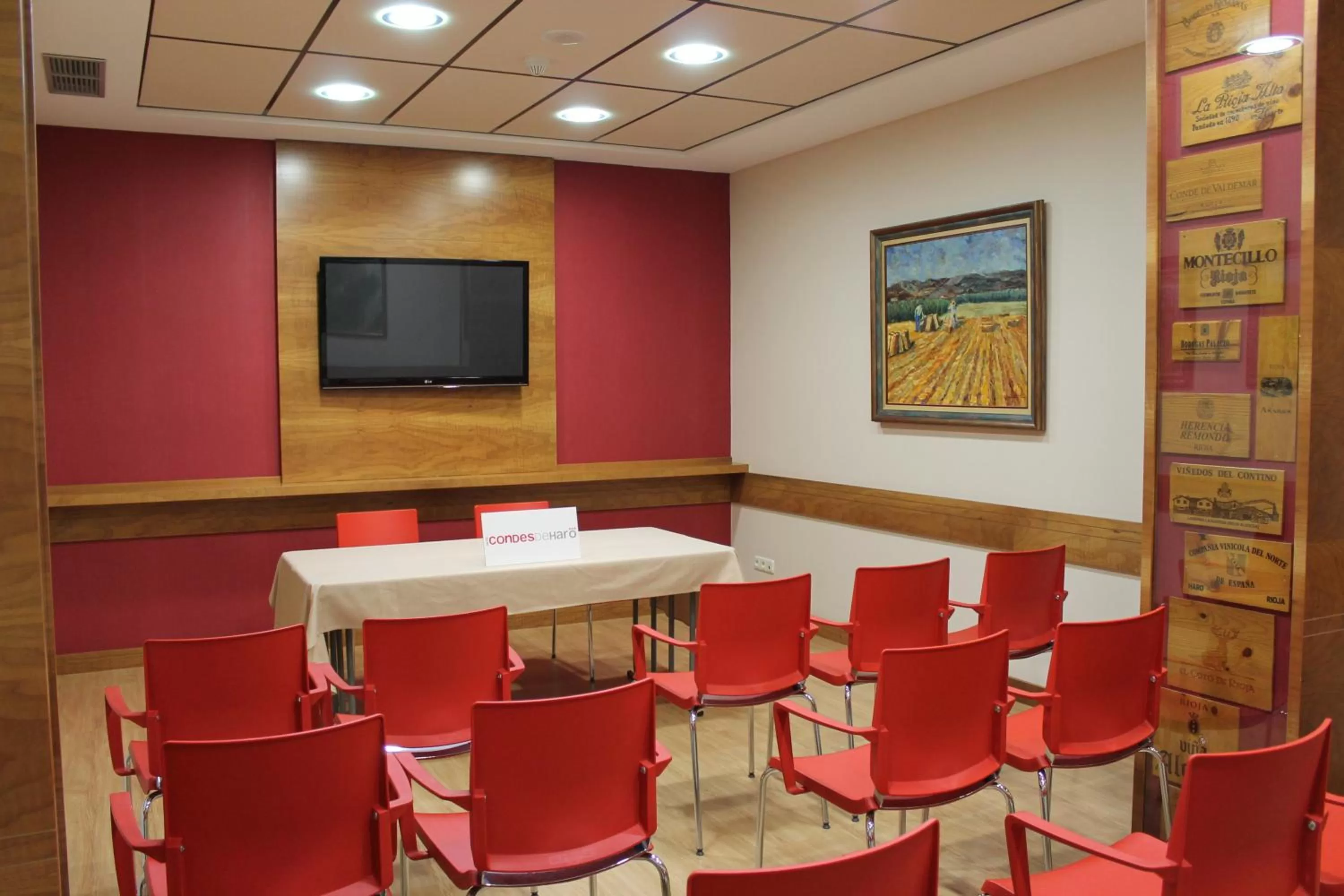 Business facilities in Hotel Condes de Haro