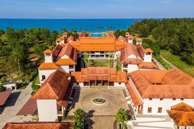 Lobby or reception, Bird's-eye View in Le Menara Khao Lak