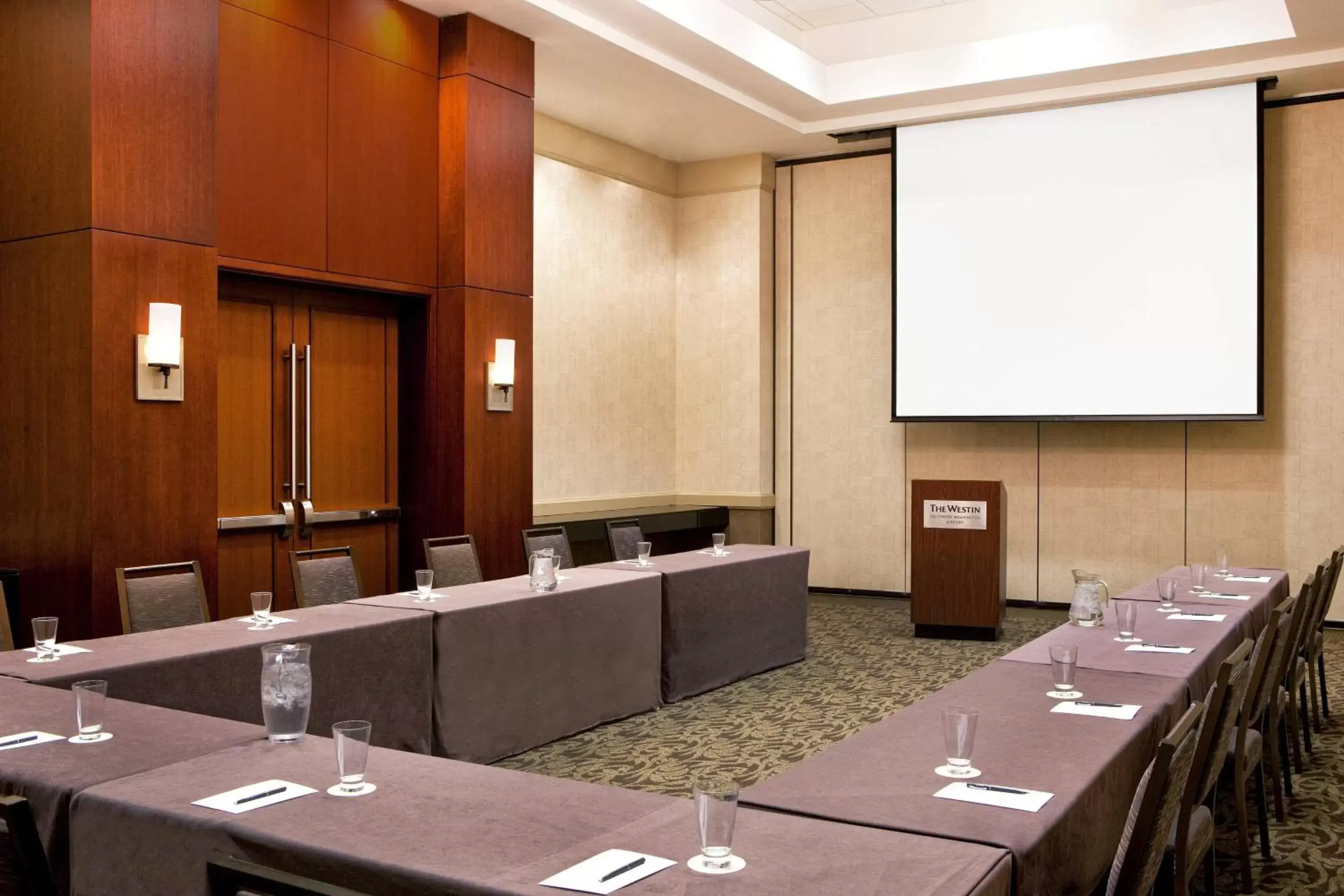 Meeting/conference room, Business Area/Conference Room in The Westin Baltimore Washington Airport - BWI